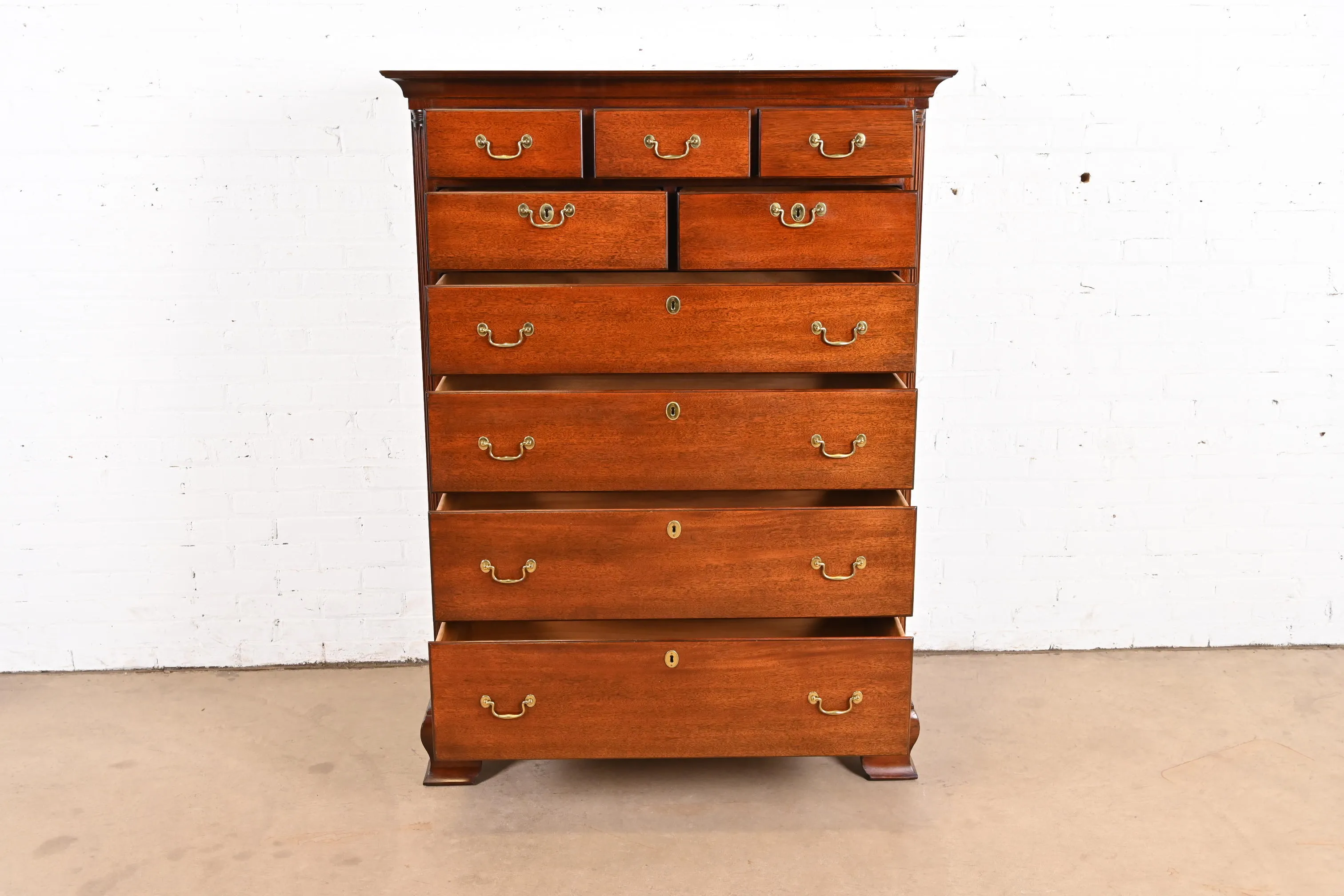 Kindel Furniture Georgian Carved Solid Mahogany Highboy Dresser - Image 5