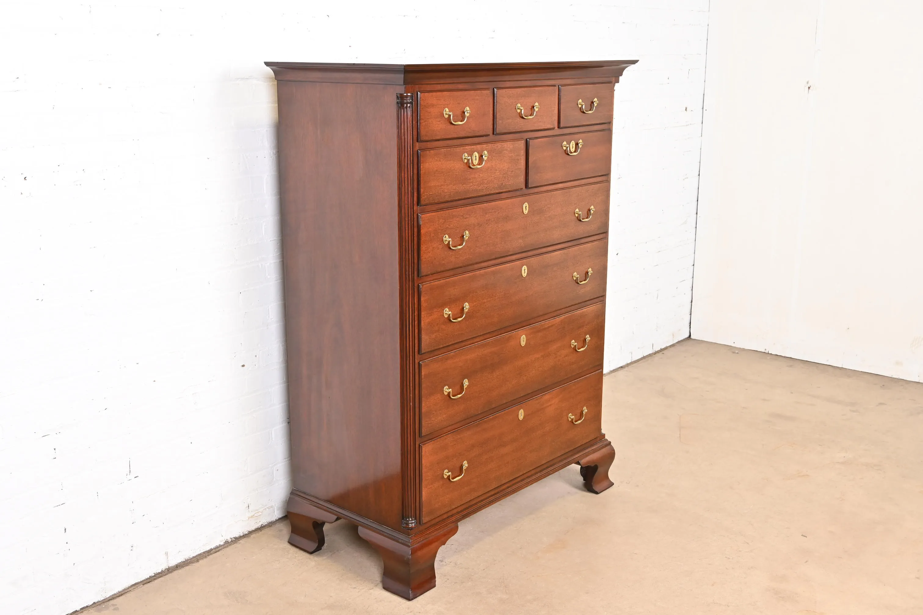 Kindel Furniture Georgian Carved Solid Mahogany Highboy Dresser - Image 4