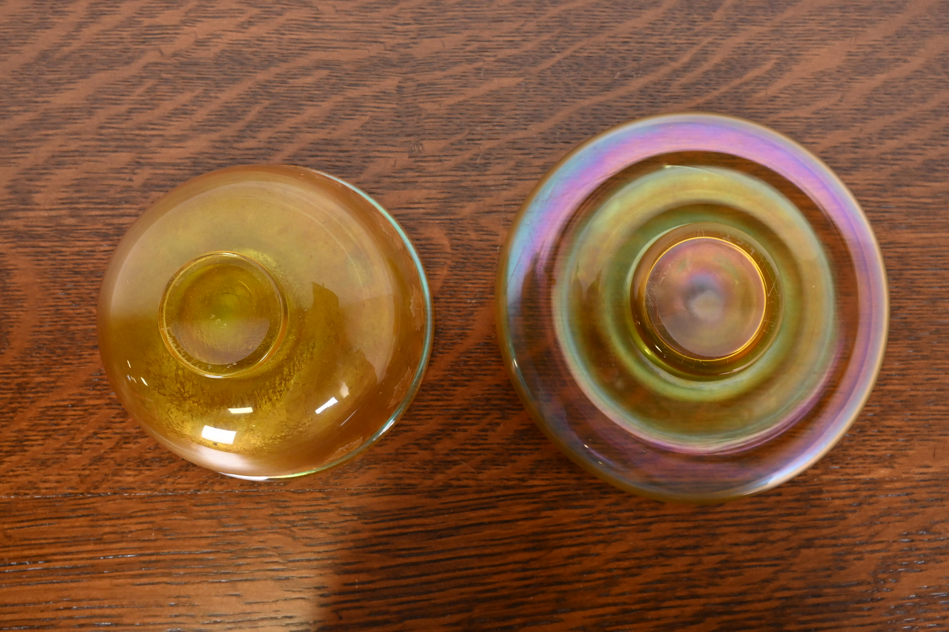 Louis Comfort Tiffany Favrile Iridescent Art Glass Bowl and Underplate With Intaglio Grapevine Motif - Image 8