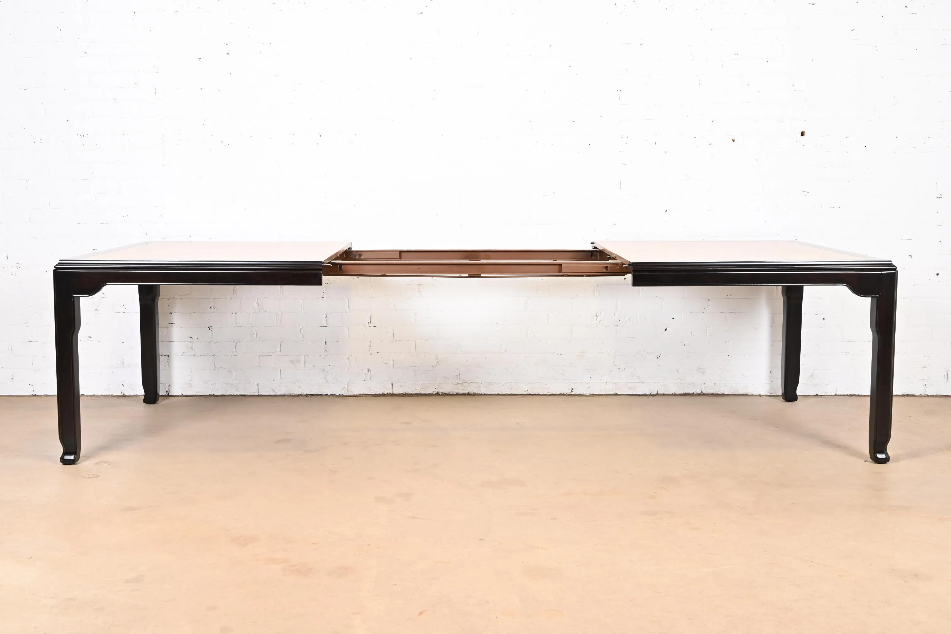 Raymond Sobota for Century Furniture Hollywood Regency Chinoiserie Burl Wood and Black Lacquer Extension Dining Table, Newly Refinished - Image 5