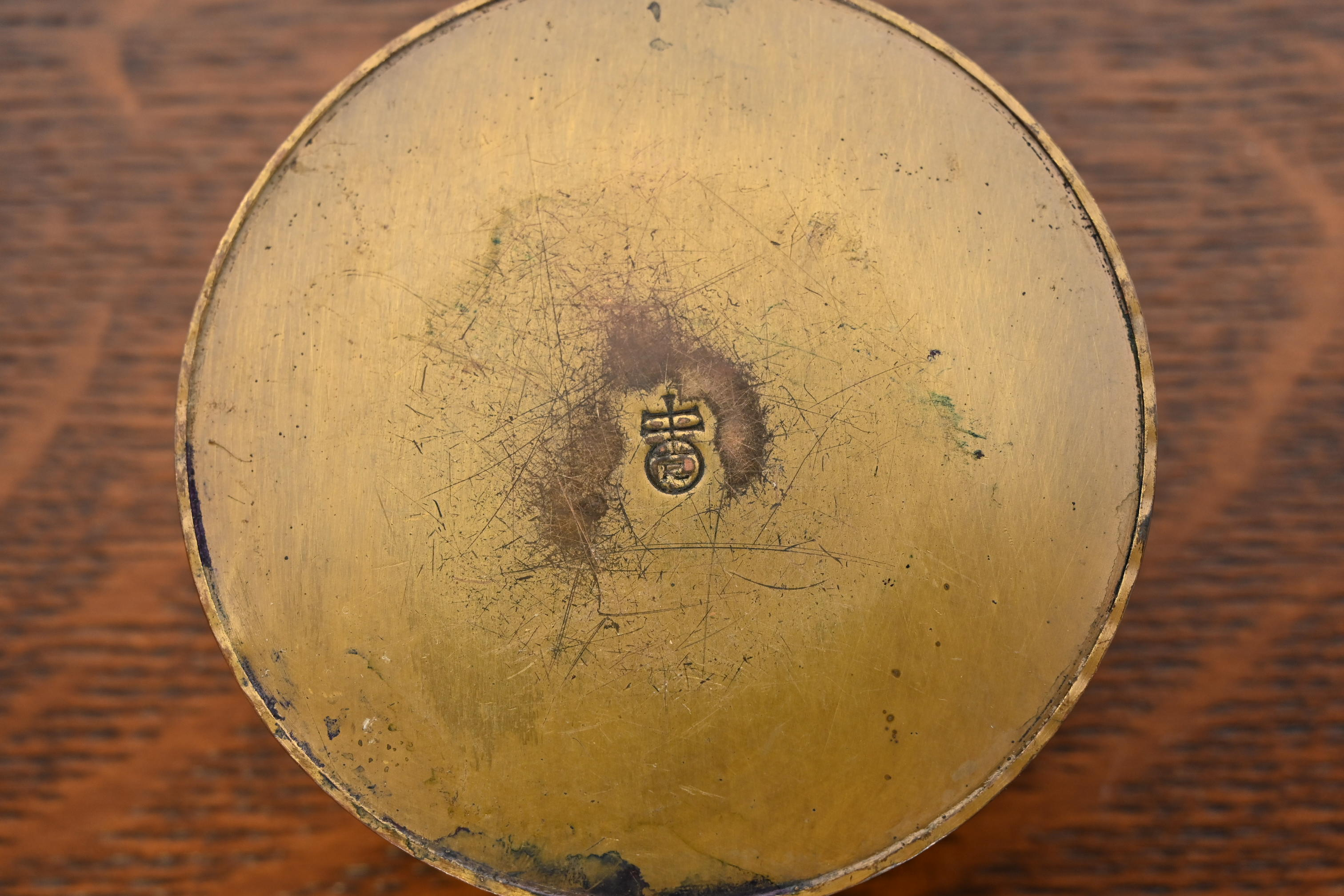 Roycroft Arts & Crafts Brass Finished Hammered Copper Inkwell - Image 9