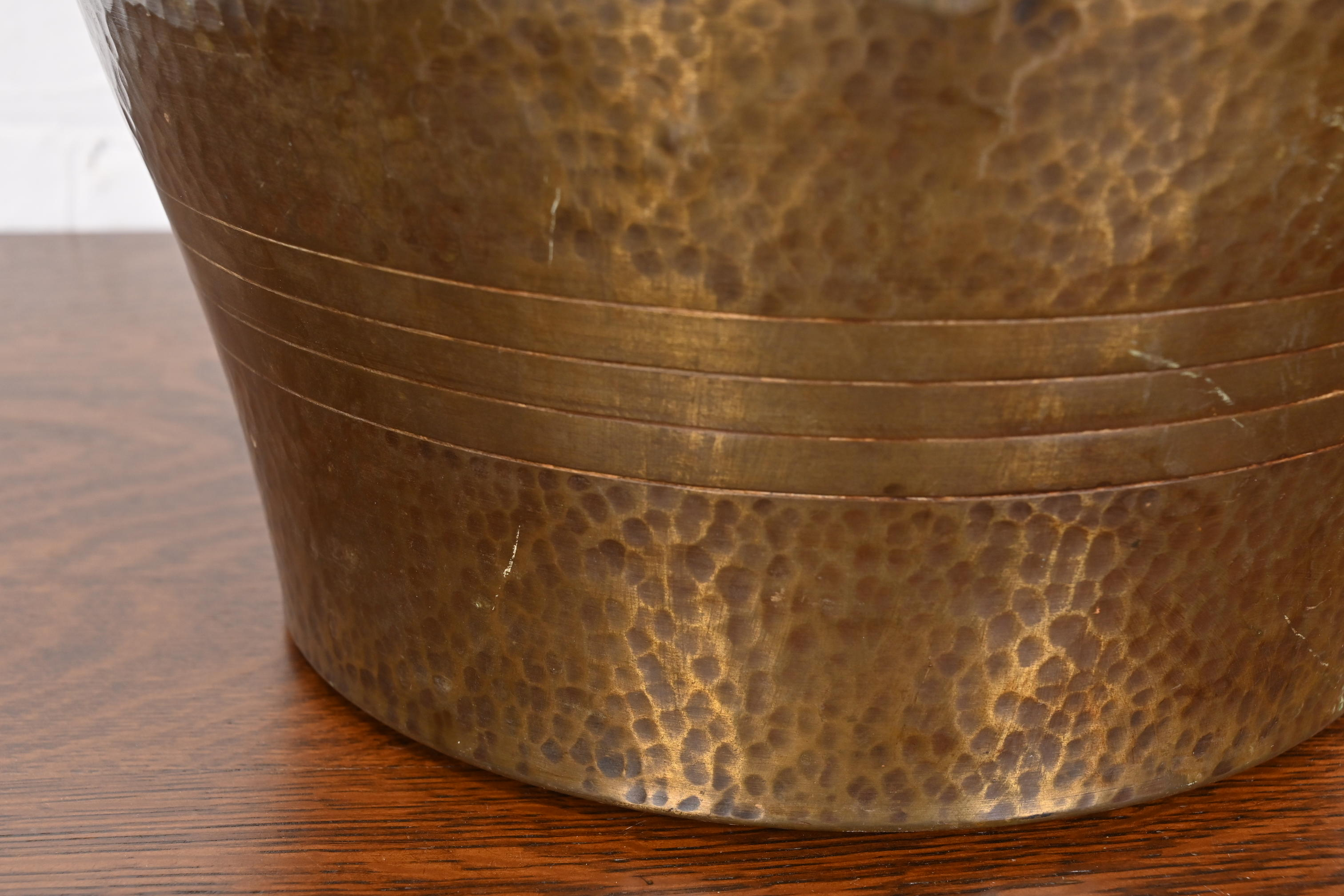 Roycroft Arts & Crafts Hammered Brass Large Jardiniere, Circa 1910 - Image 7