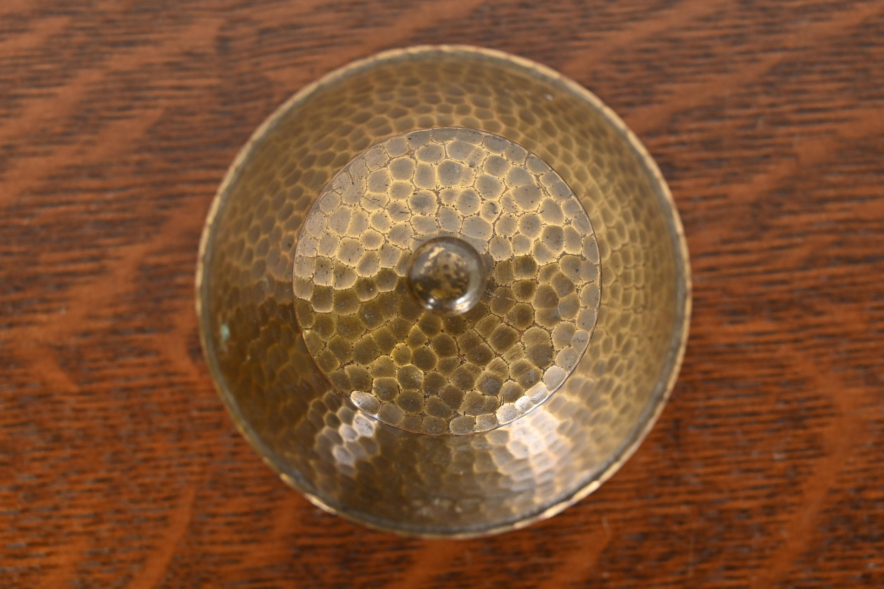 Roycroft Arts & Crafts Hammered Brass Over Copper Inkwell - Image 5