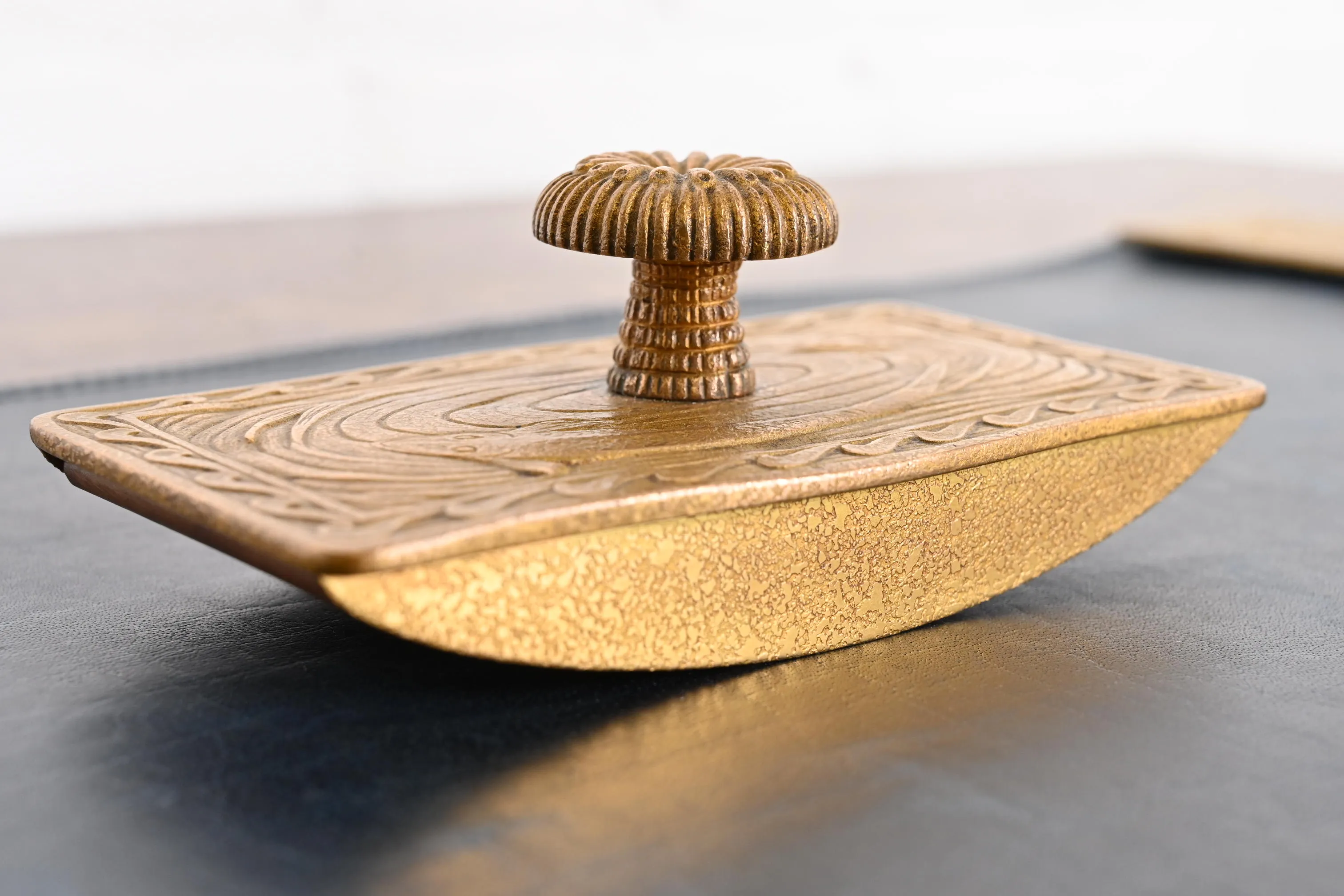 Tiffany Studios New York Nautical Bronze Doré Rocker Blotter - Image 2