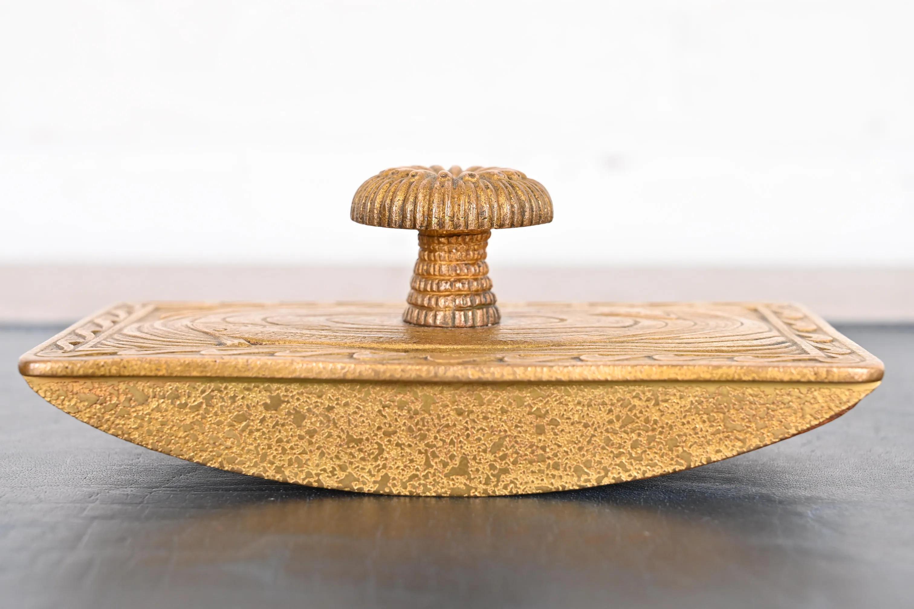 Tiffany Studios New York Nautical Bronze Doré Rocker Blotter - Image 4