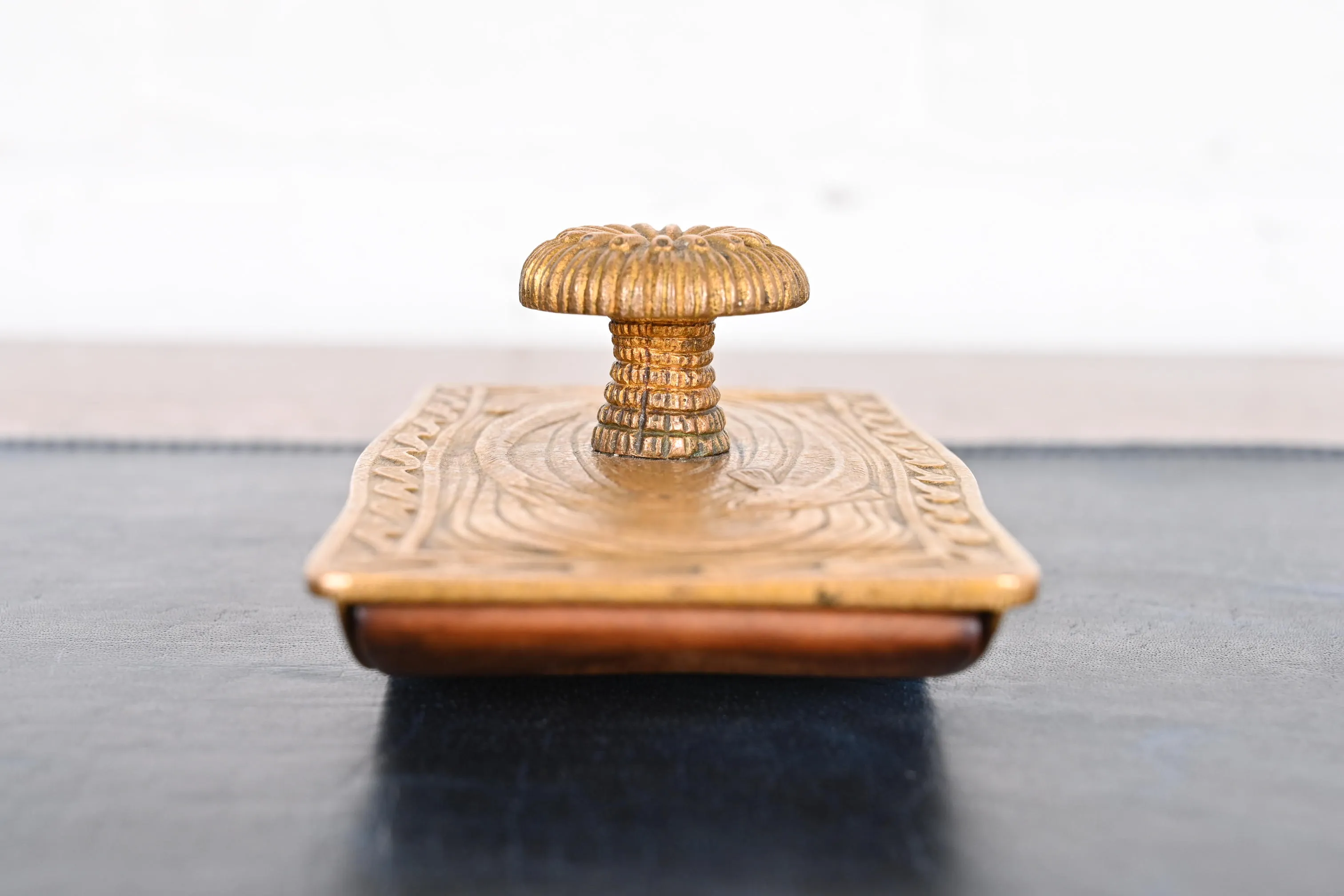 Tiffany Studios New York Nautical Bronze Doré Rocker Blotter - Image 5