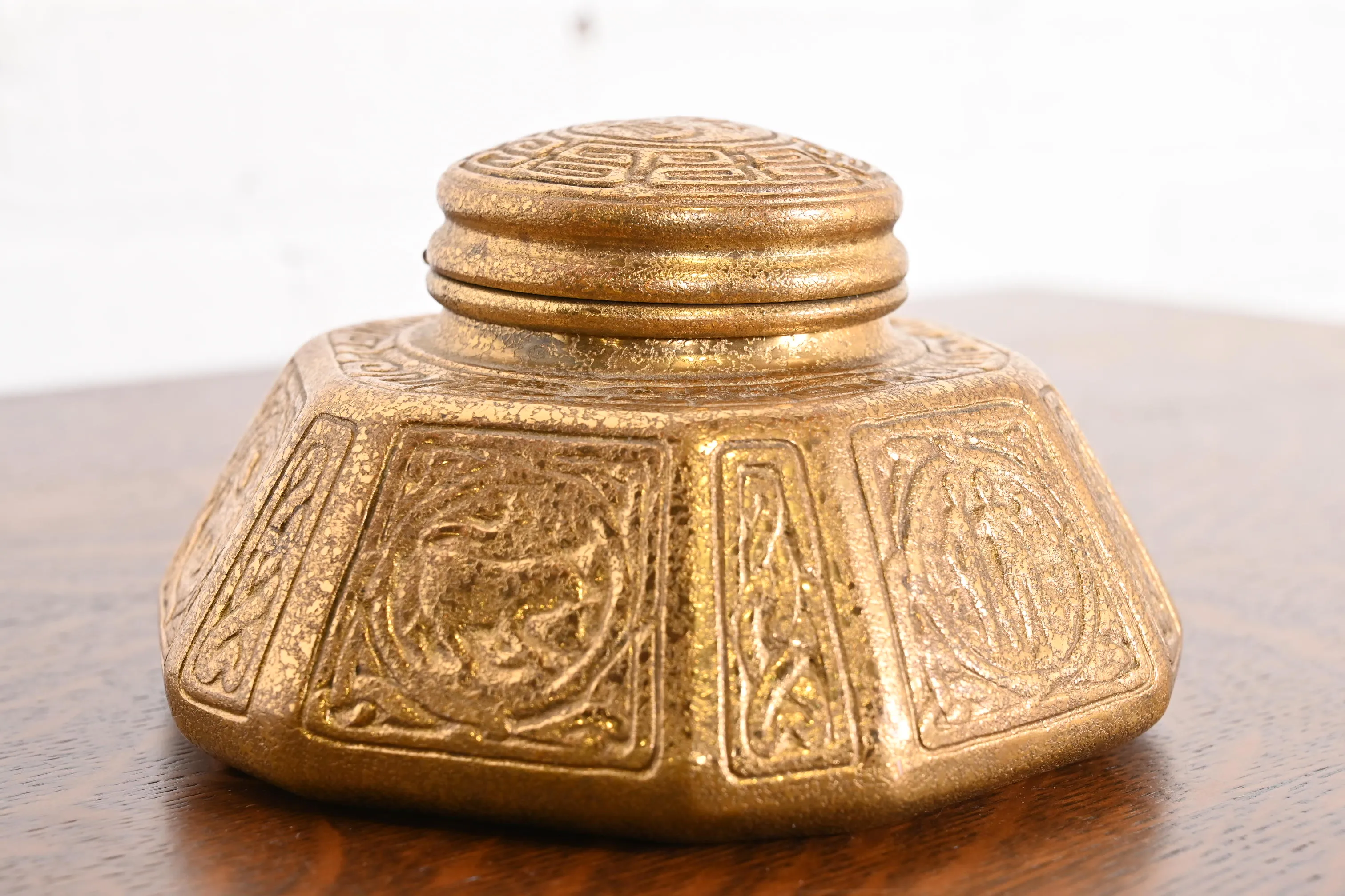 Tiffany Studios New York Zodiac Bronze Doré Large Inkwell - Image 5