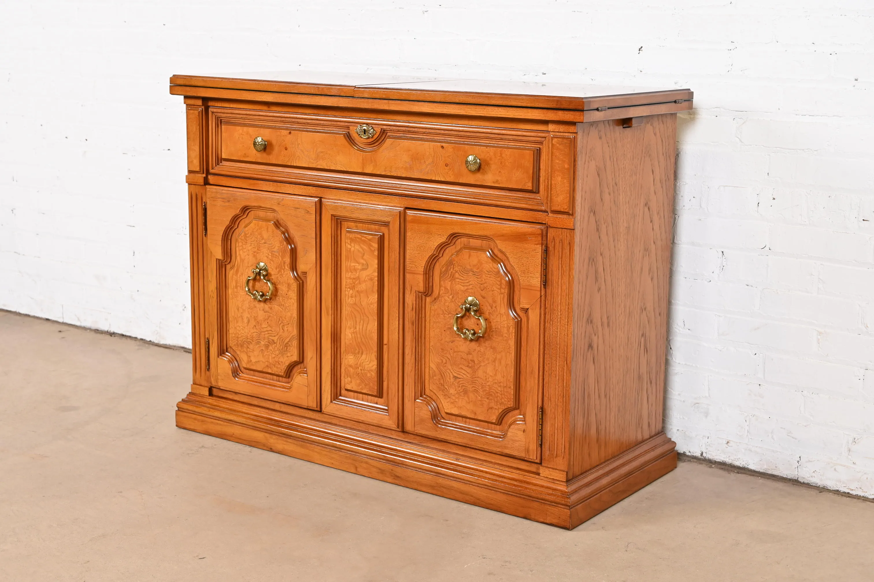 Thomasville French Regency Louis XVI Burled Walnut Flip Top Buffet Server or Bar Cabinet - Image 3