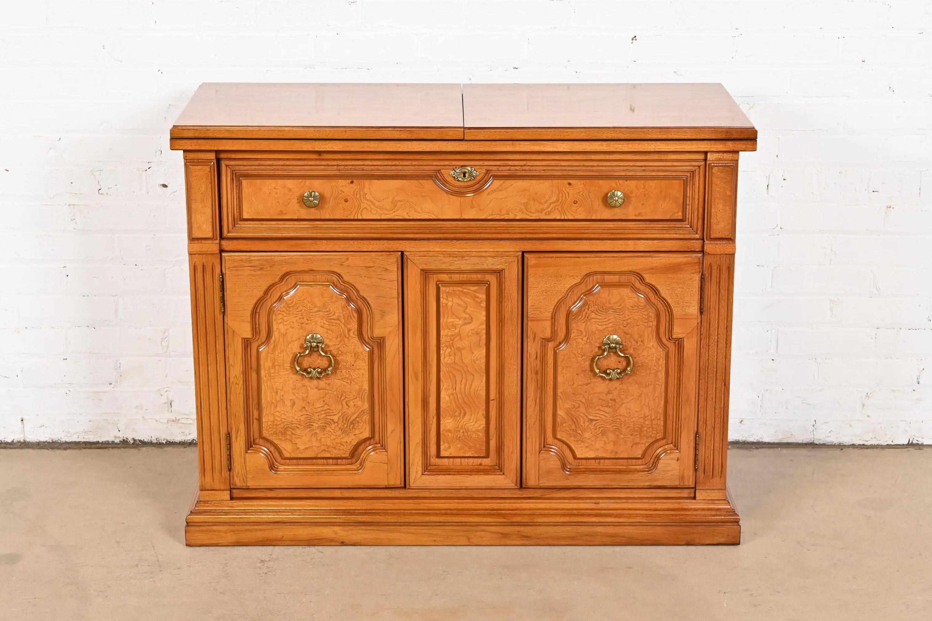 Thomasville French Regency Louis XVI Burled Walnut Flip Top Buffet Server or Bar Cabinet - Image 2