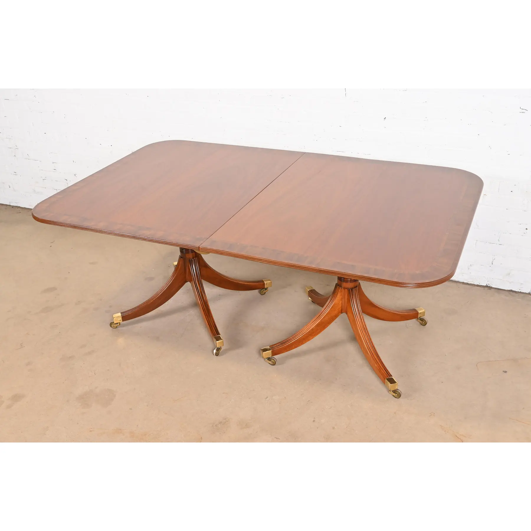 Baker Furniture Style Georgian Banded Mahogany Triple Pedestal Extension Dining Table, Newly Refinished - Image 8