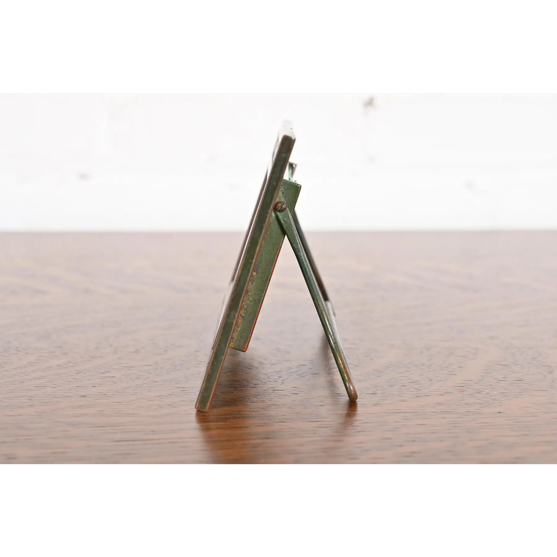 Tiffany Studios New York Grapevine Bronze and Slag Glass Desk Calendar Frame or Picture Frame - Image 7