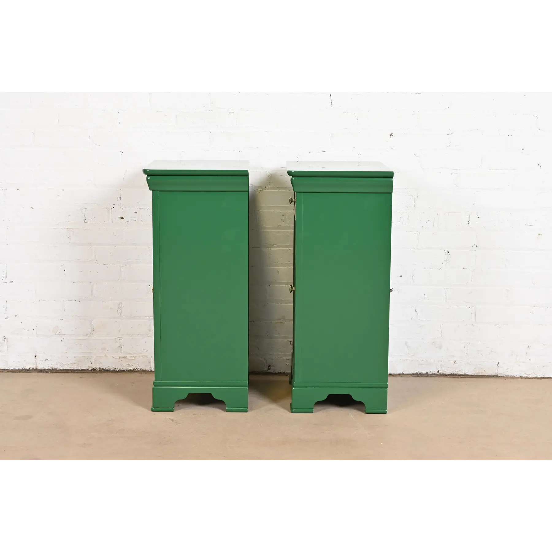 Grange French Louis Philippe Green Lacquered Nightstands, Newly Refinished - Image 10