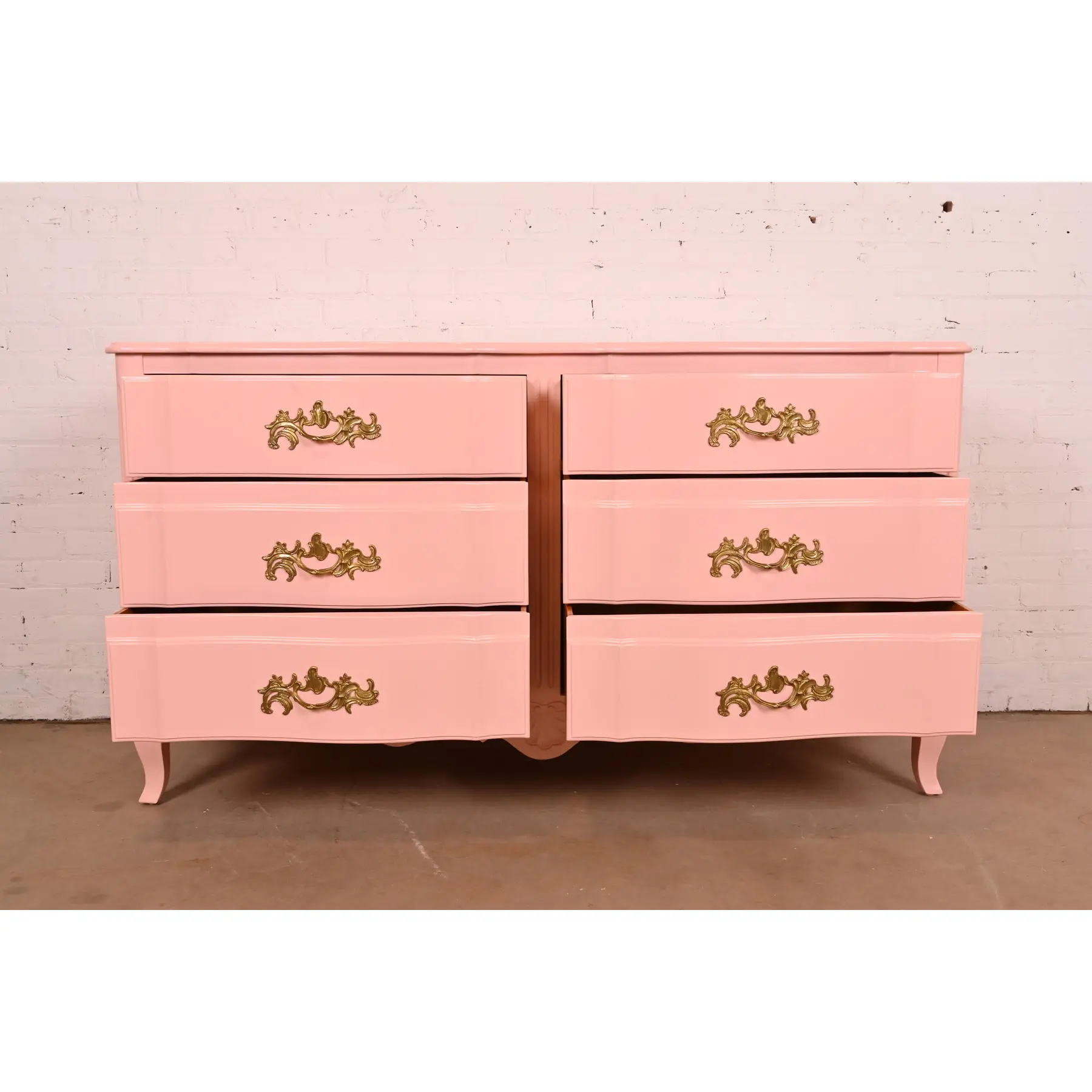John Widdicomb French Provincial Louis XV Pink Lacquered Six-Drawer Dresser, Newly Refinished - Image 5