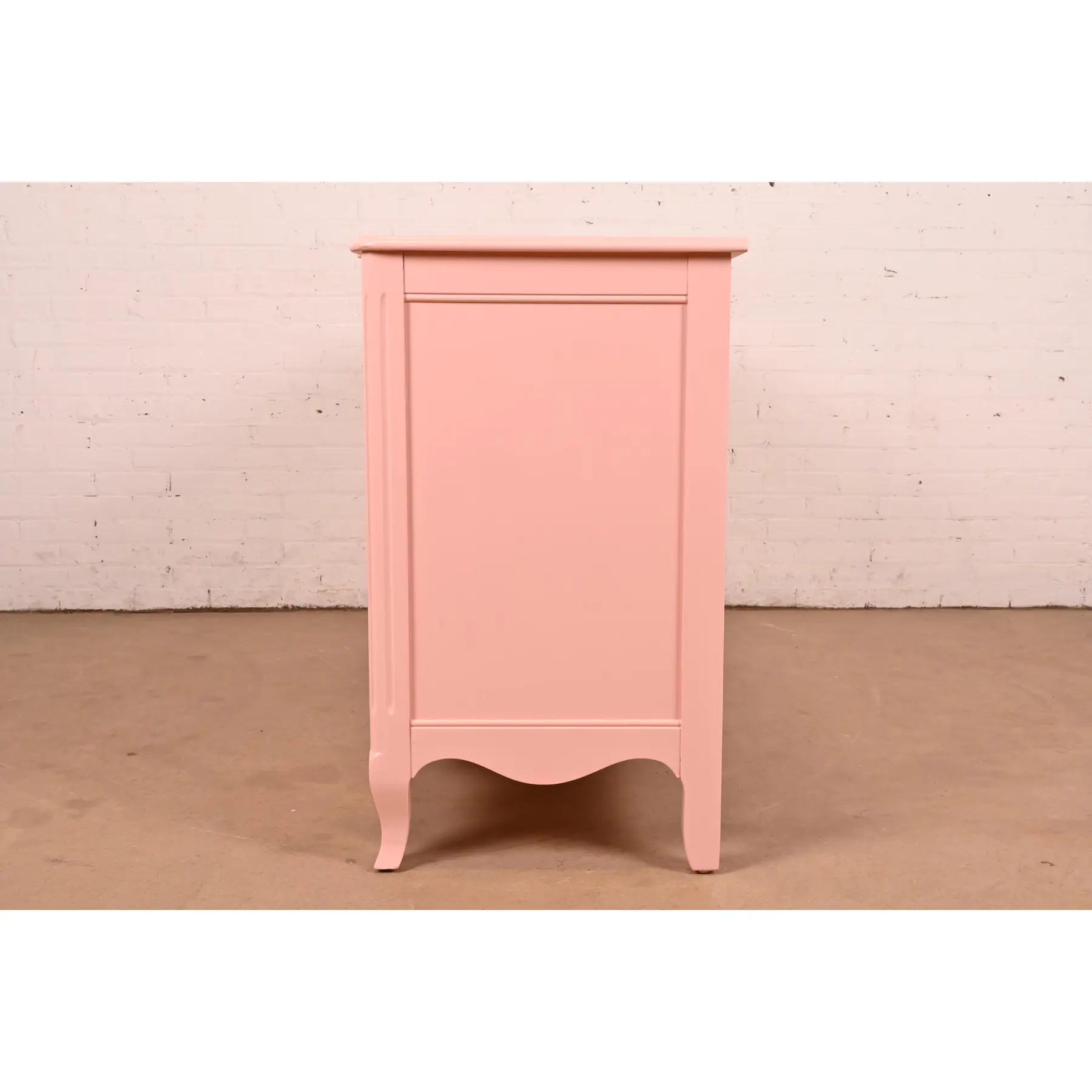 John Widdicomb French Provincial Louis XV Pink Lacquered Six-Drawer Dresser, Newly Refinished - Image 10