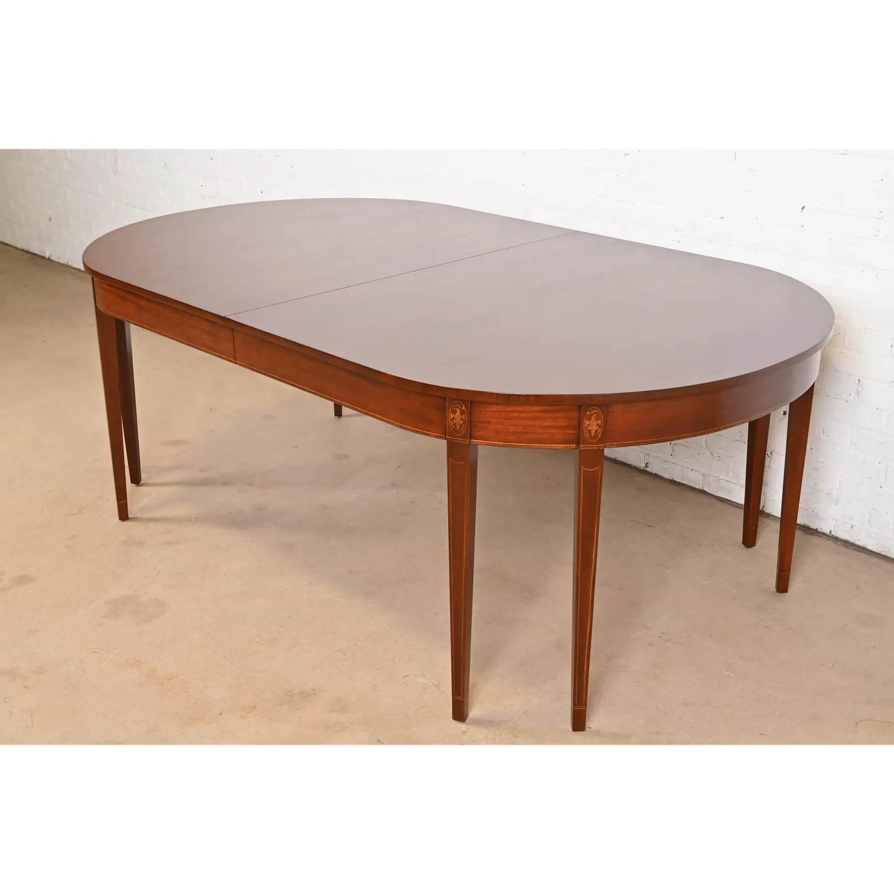 Kindel Furniture Federal Inlaid Mahogany Extension Dining Table, Newly Refinished - Image 8