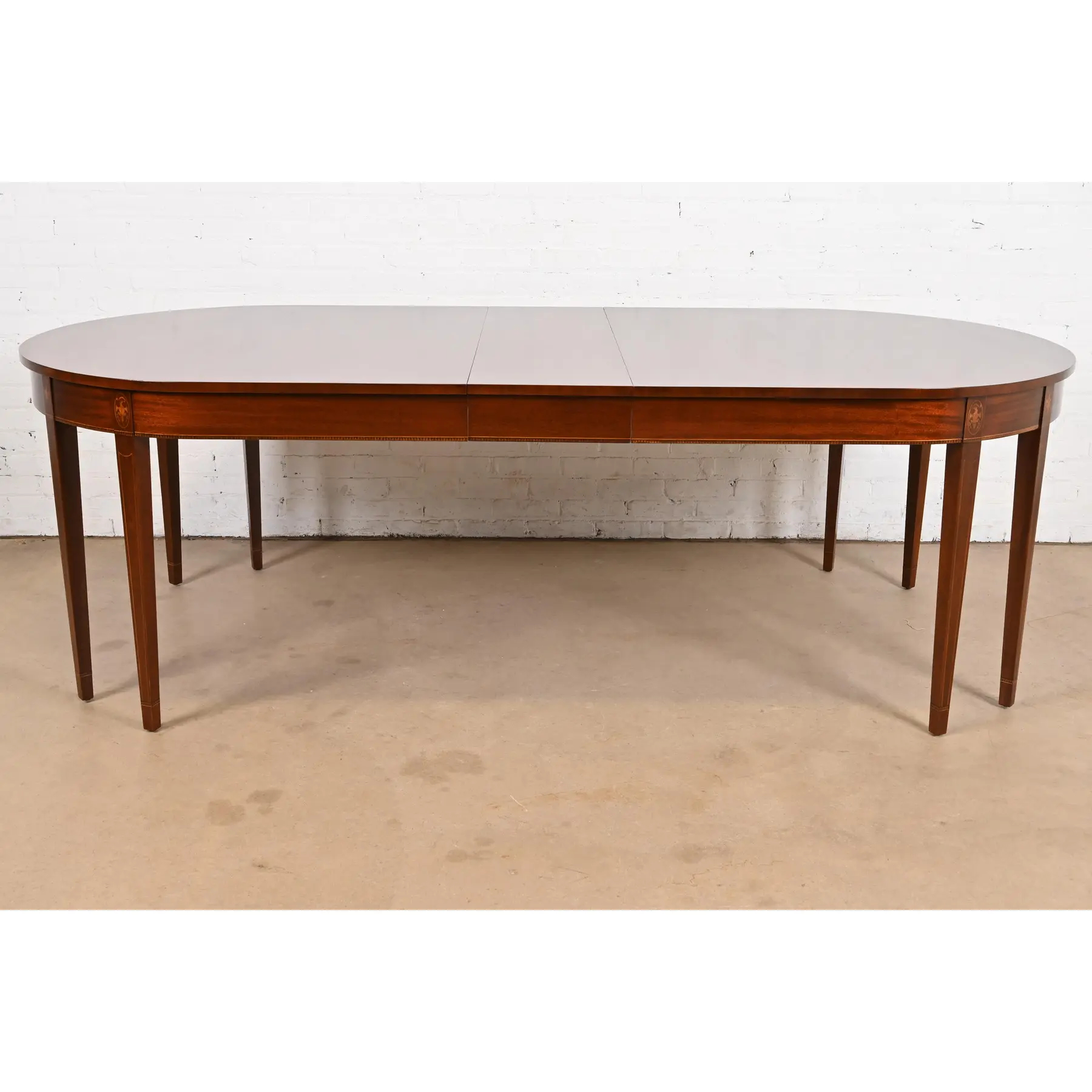 Kindel Furniture Federal Inlaid Mahogany Extension Dining Table, Newly Refinished - Image 3