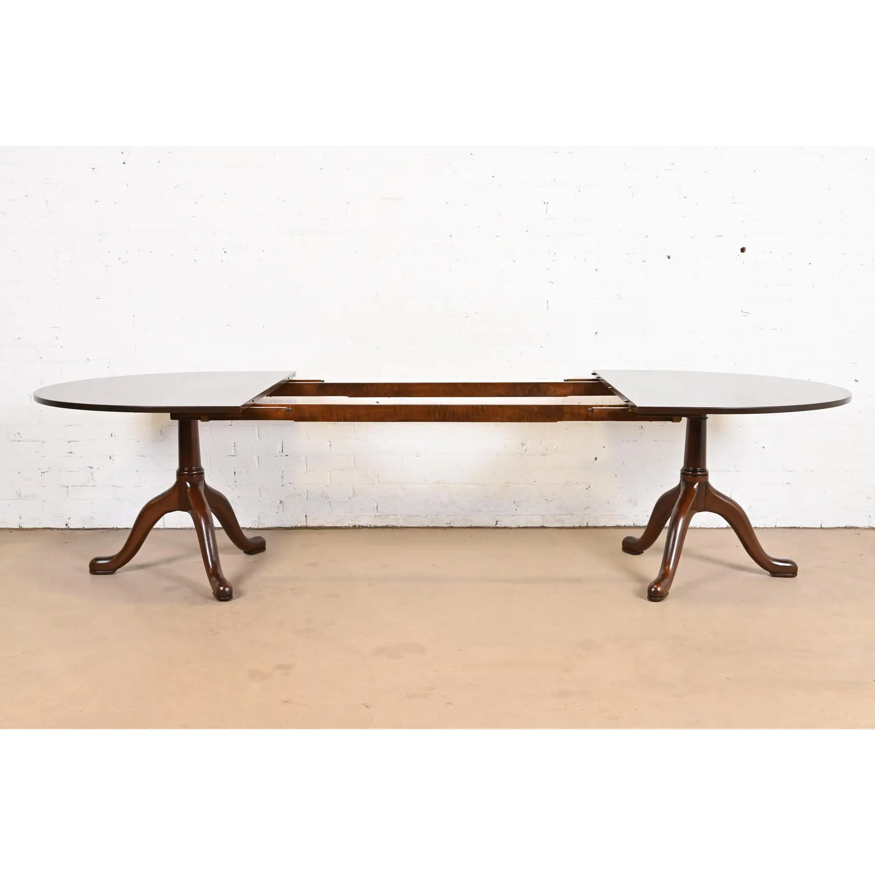 Kittinger Georgian Solid Mahogany Double Pedestal Extension Dining Table, Newly Refinished - Image 5