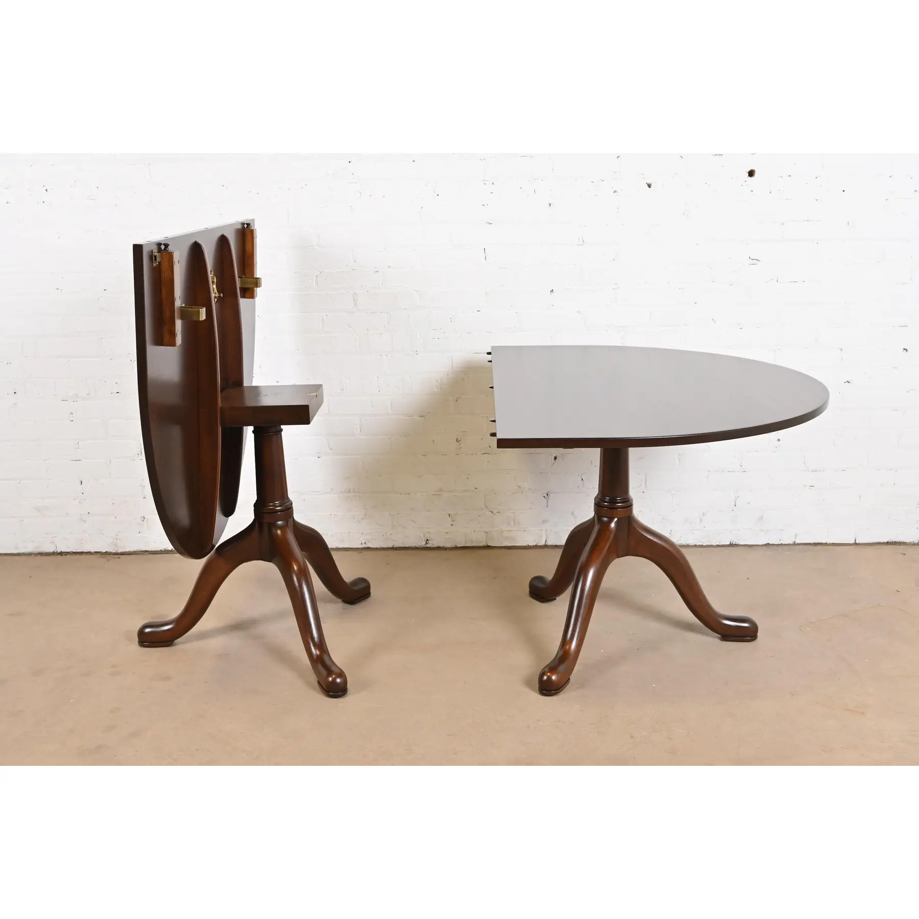 Kittinger Georgian Solid Mahogany Double Pedestal Extension Dining Table, Newly Refinished - Image 6