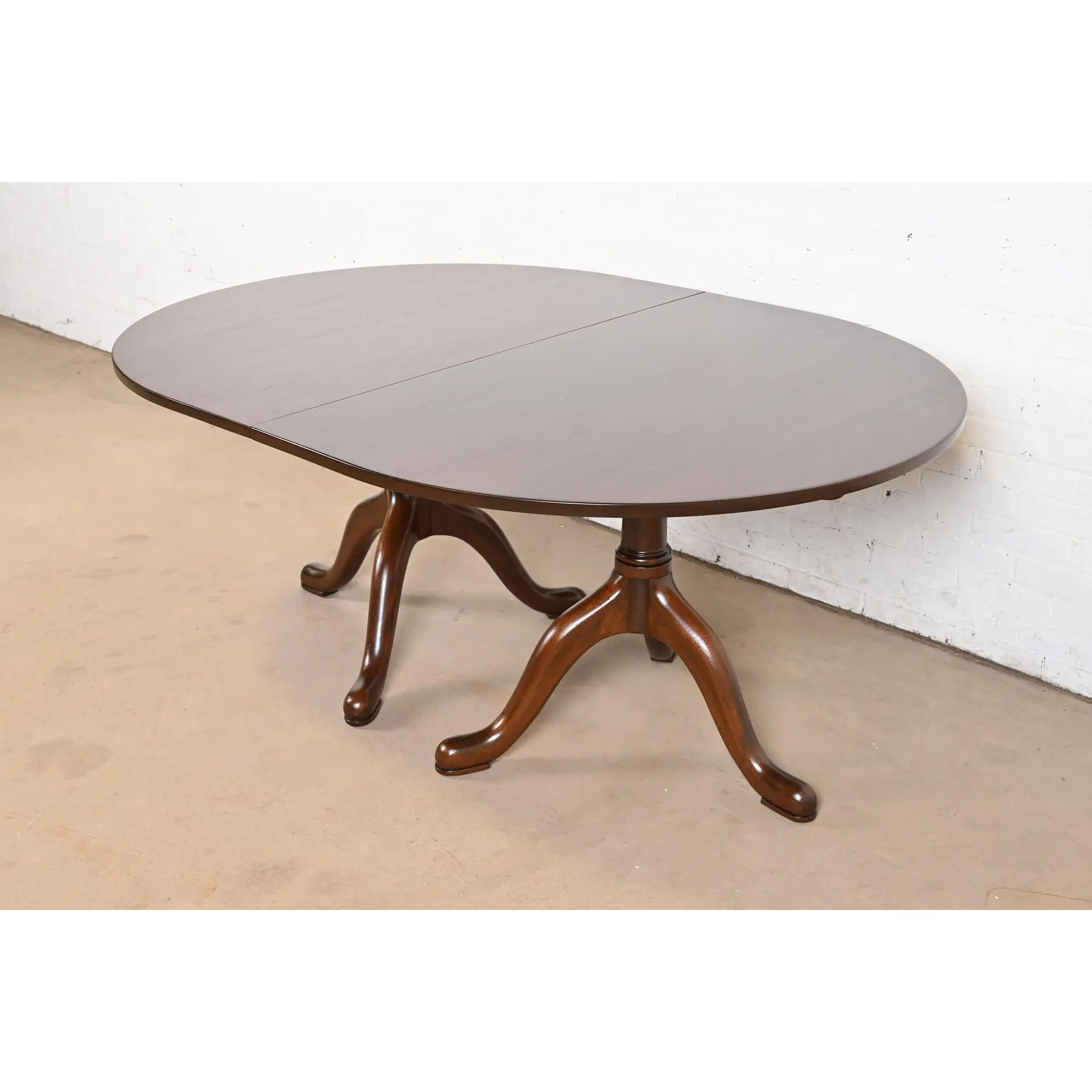 Kittinger Georgian Solid Mahogany Double Pedestal Extension Dining Table, Newly Refinished - Image 8