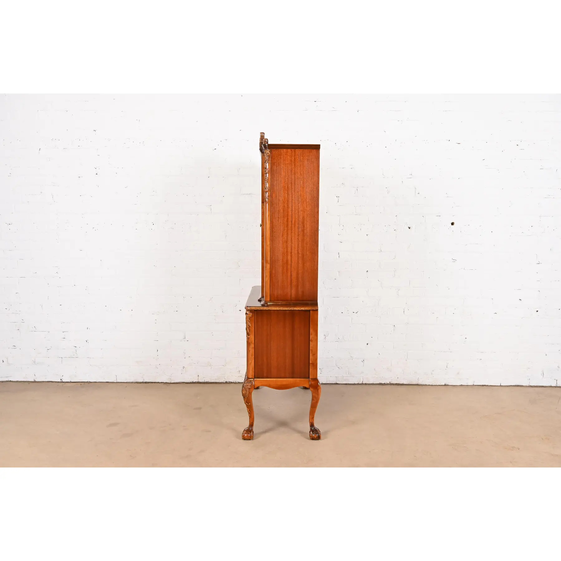 Romweber Chippendale Flame Mahogany Breakfront Bookcase Cabinet, Circa 1920s - Image 10