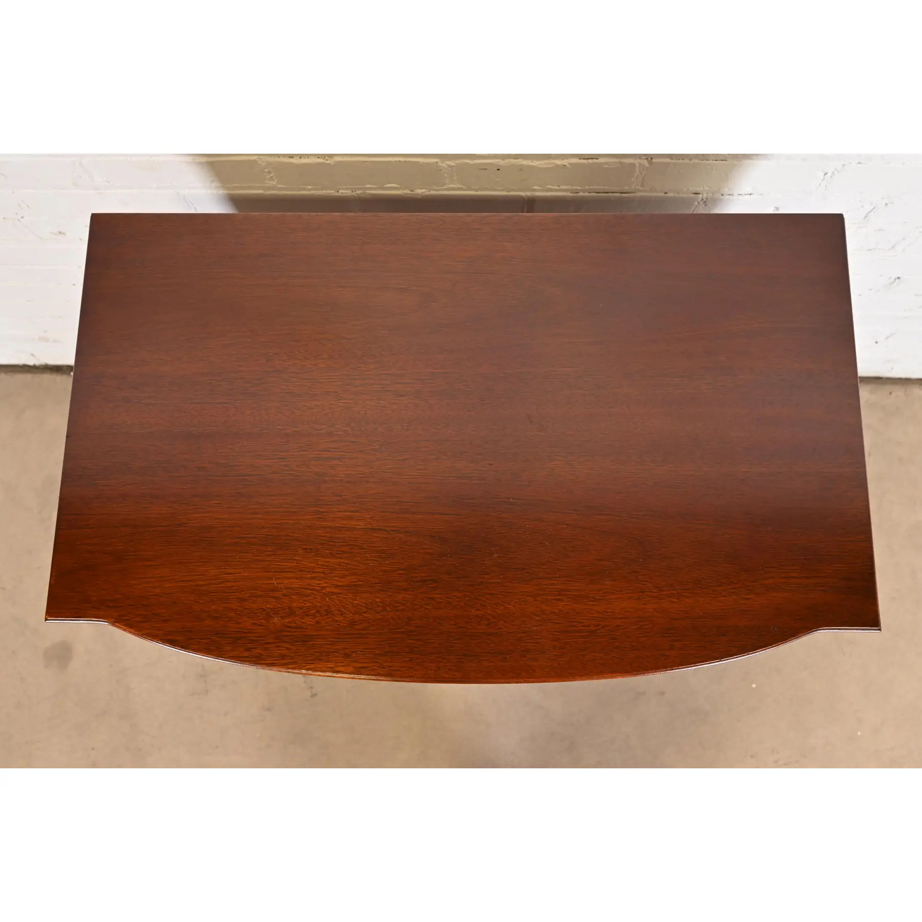 Hickory Chair Federal Flame Mahogany Buffet Server or Hall Table - Image 9