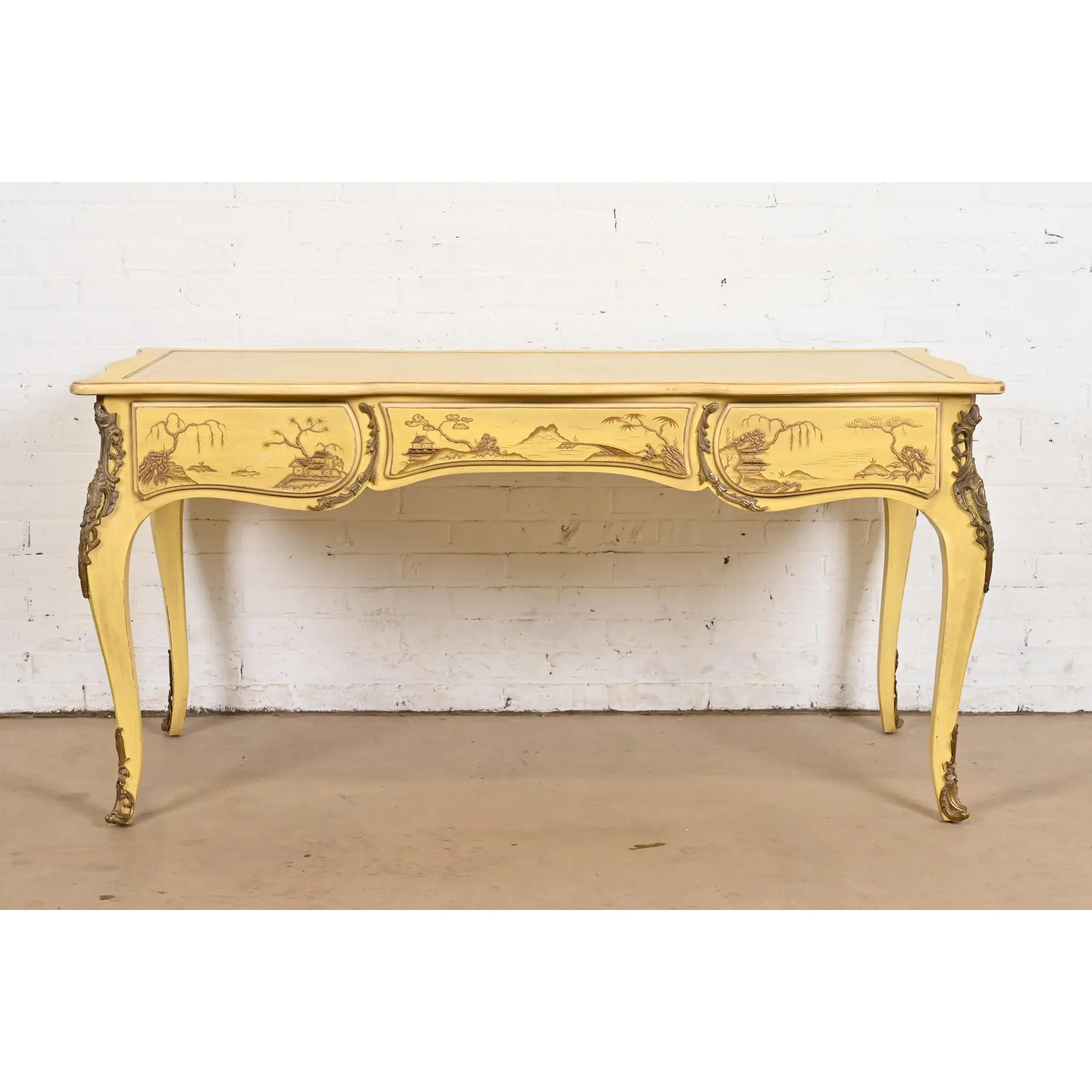 Karges French Louis XV Chinoiserie Cream Lacquered Leather Top Bureau Plat Desk With Mounted Bronze Ormolu - Image 11
