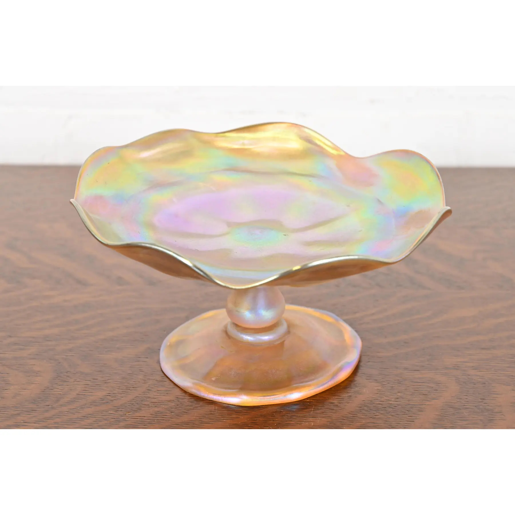 Louis Comfort Tiffany Favrile Iridescent Art Glass Compote Dish or Tazza - Image 2