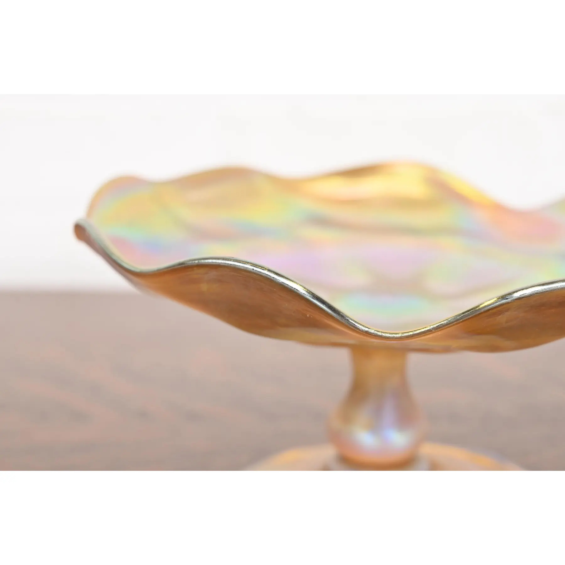 Louis Comfort Tiffany Favrile Iridescent Art Glass Compote Dish or Tazza - Image 4