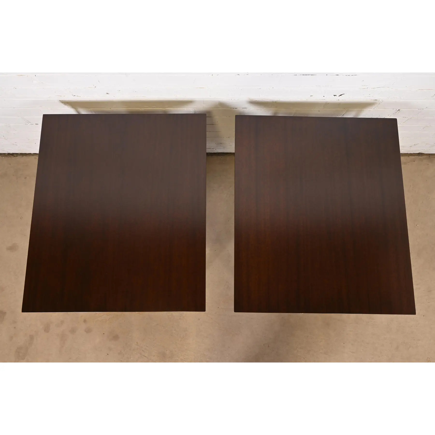 Paul McCobb Irwin Collection Mahogany and Brass Nightstands or End Tables, Newly Refinished - Image 9