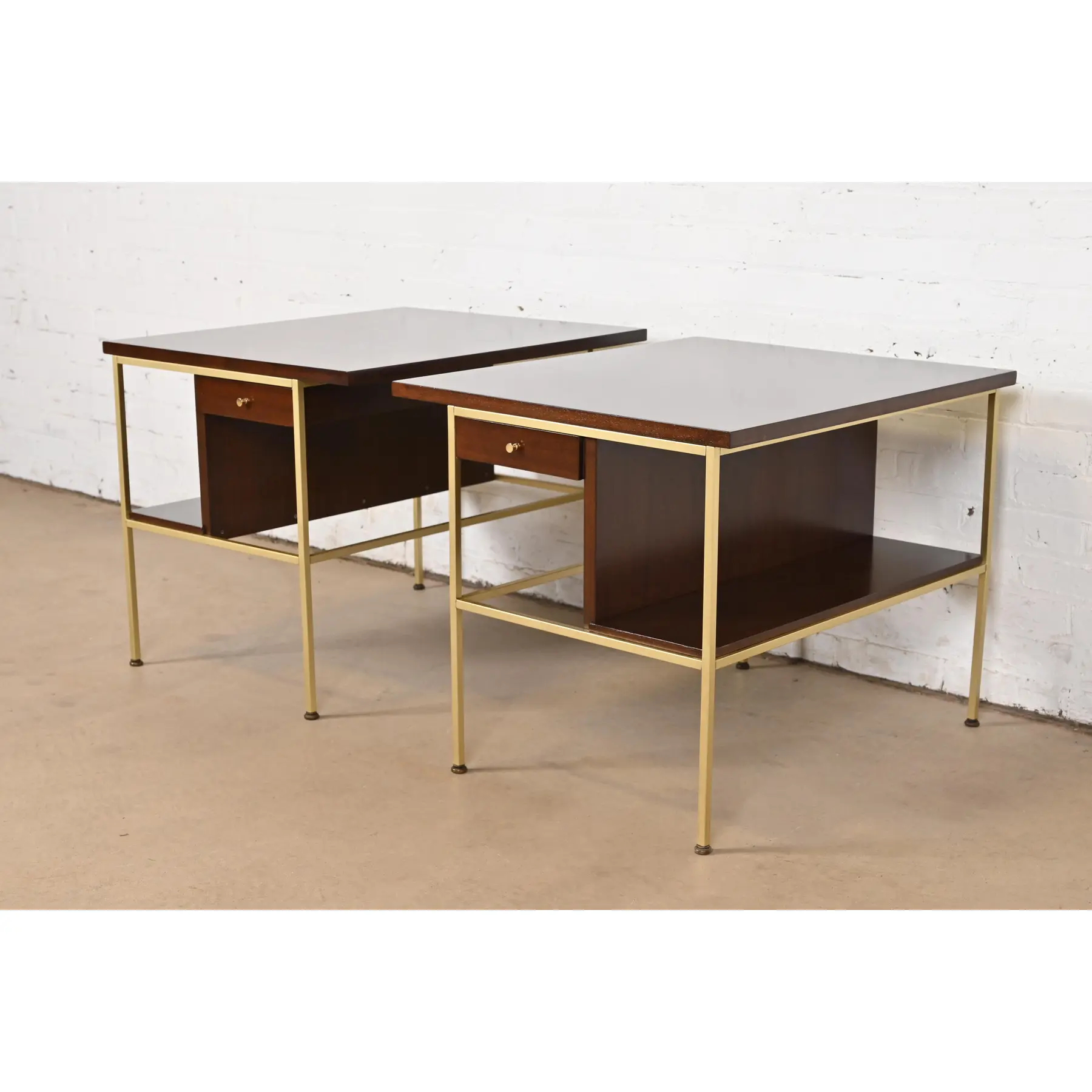 Paul McCobb Irwin Collection Mahogany and Brass Nightstands or End Tables, Newly Refinished - Image 3
