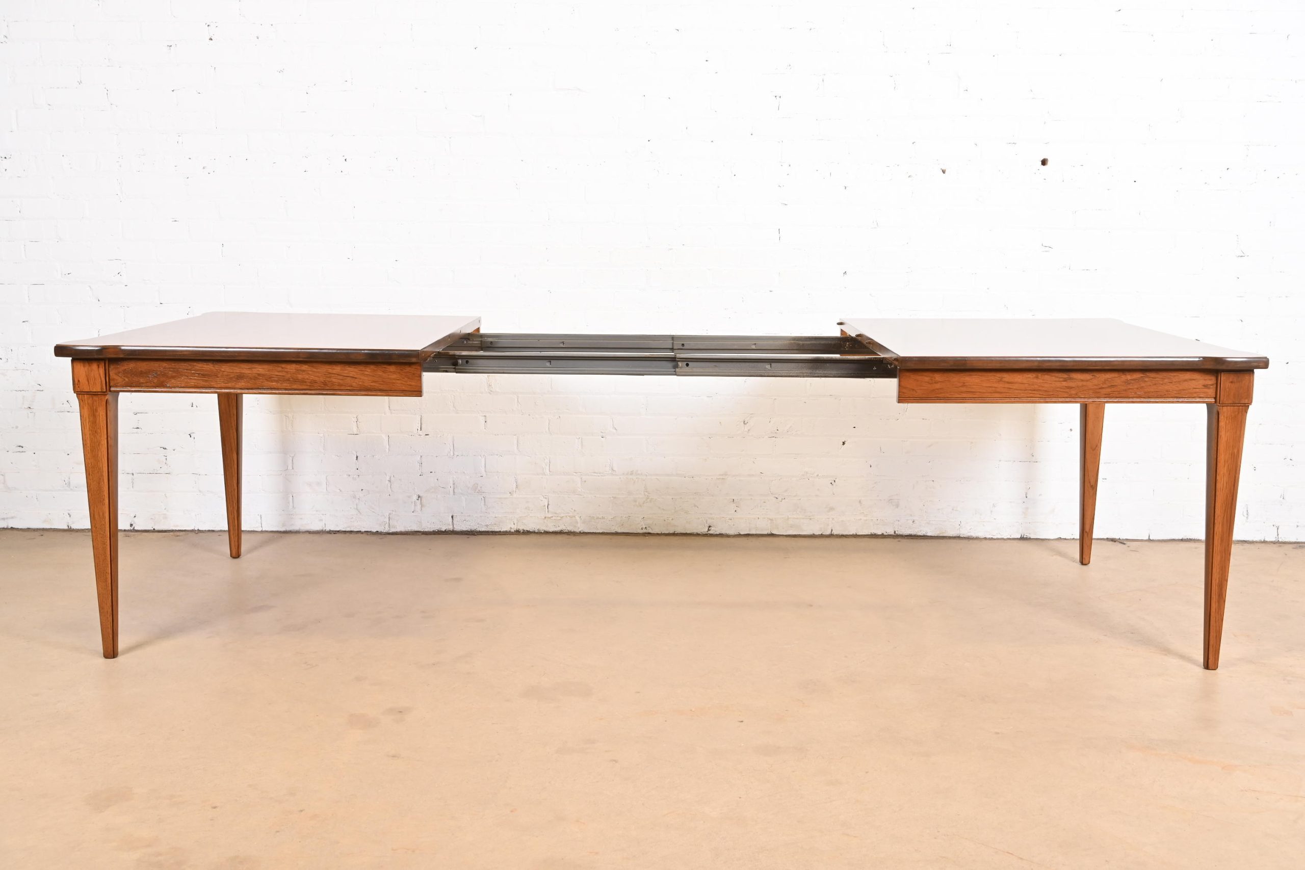Thomasville French Regency Louis XVI Pecan Wood Extension Dining Table, Newly Refinished - Image 6