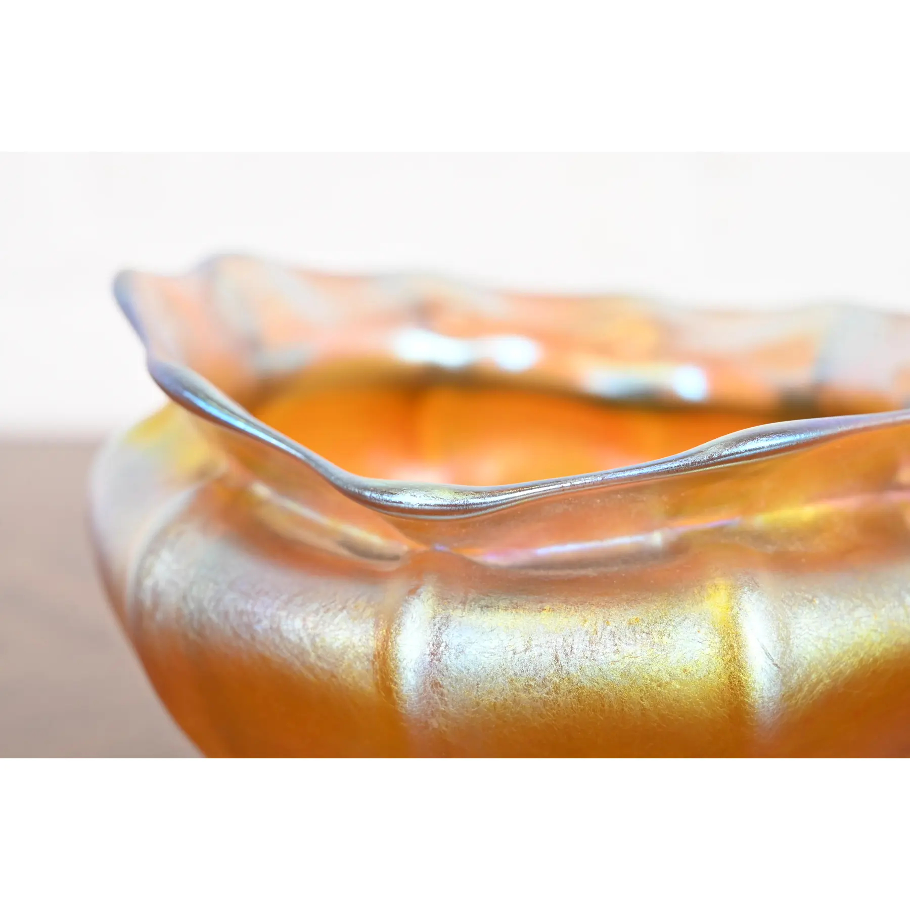 Louis Comfort Tiffany Favrile Iridescent Art Glass Bowl With Scalloped Edge - Image 6