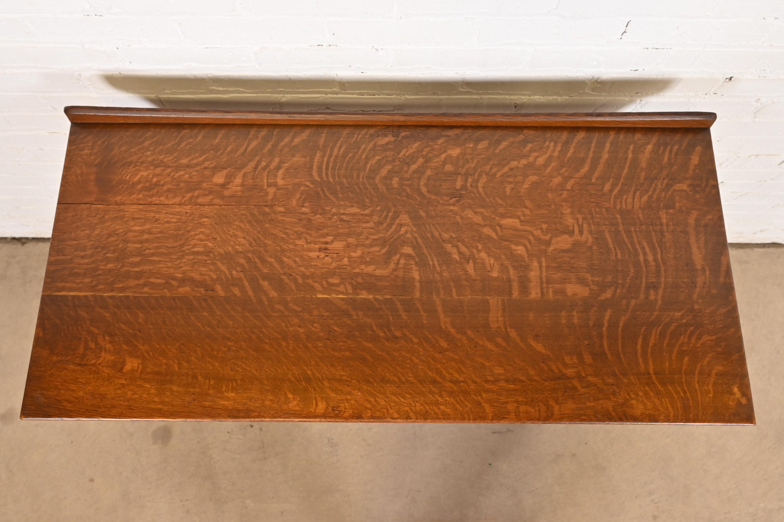 Lifetime Furniture Antique Mission Oak Arts & Crafts Puritan Buffet Server or Console Table, Circa 1900 - Image 8