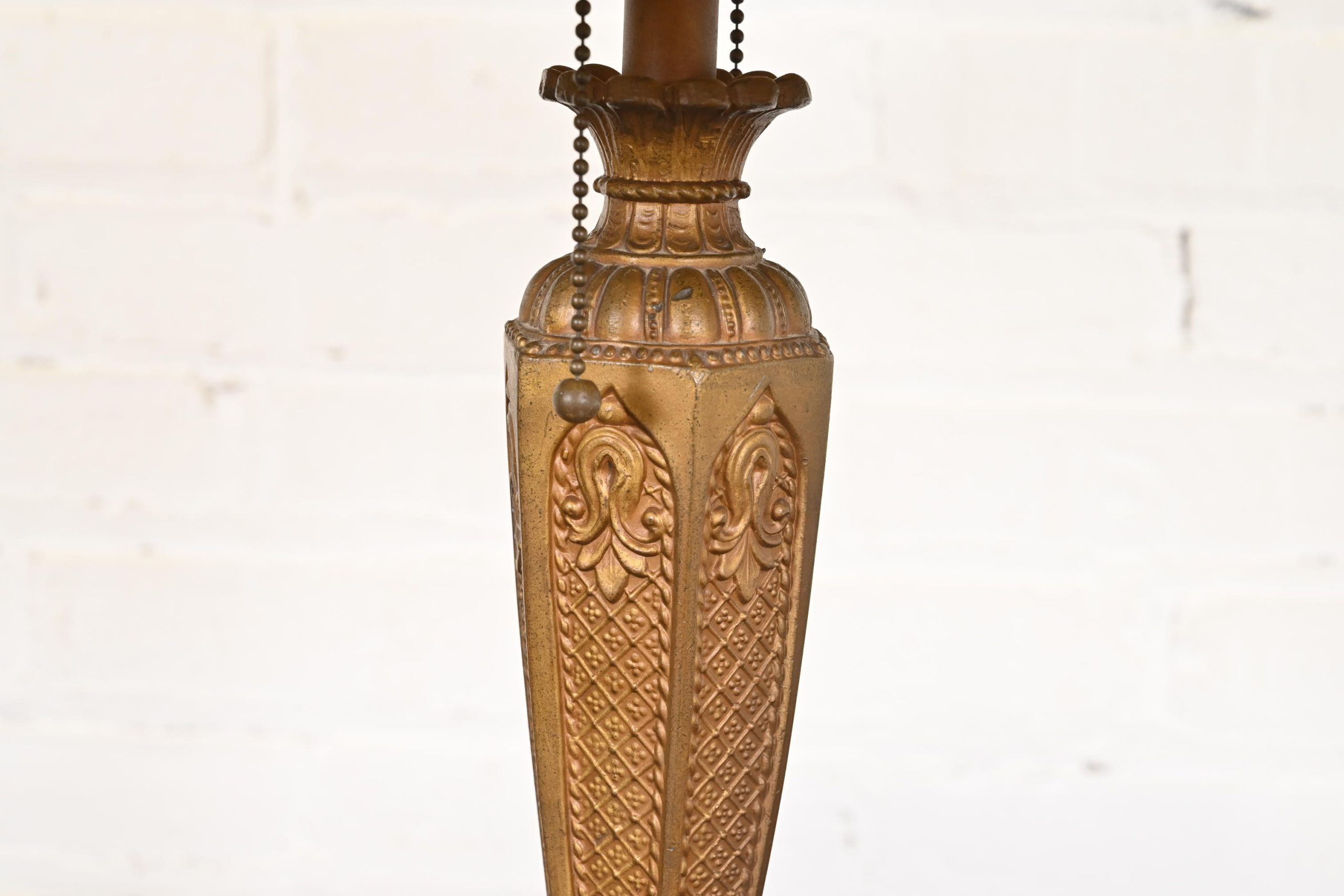 Antique Art Nouveau Slag Glass Table Lamp in the Manner of Handel, Circa 1910 - Image 5