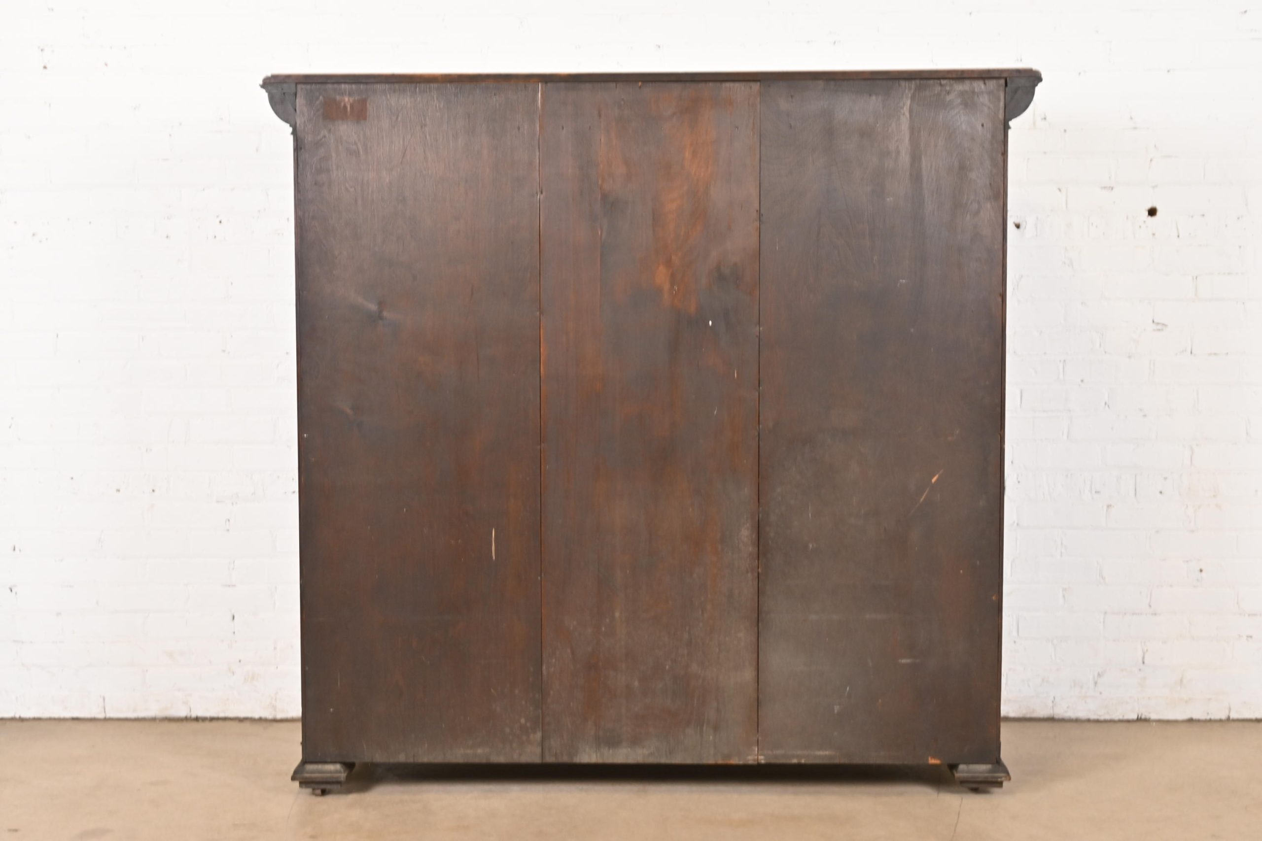 R. J. Horner Style American Empire Carved Oak Glass Front Triple Bookcase Cabinet, Circa 1890 - Image 11
