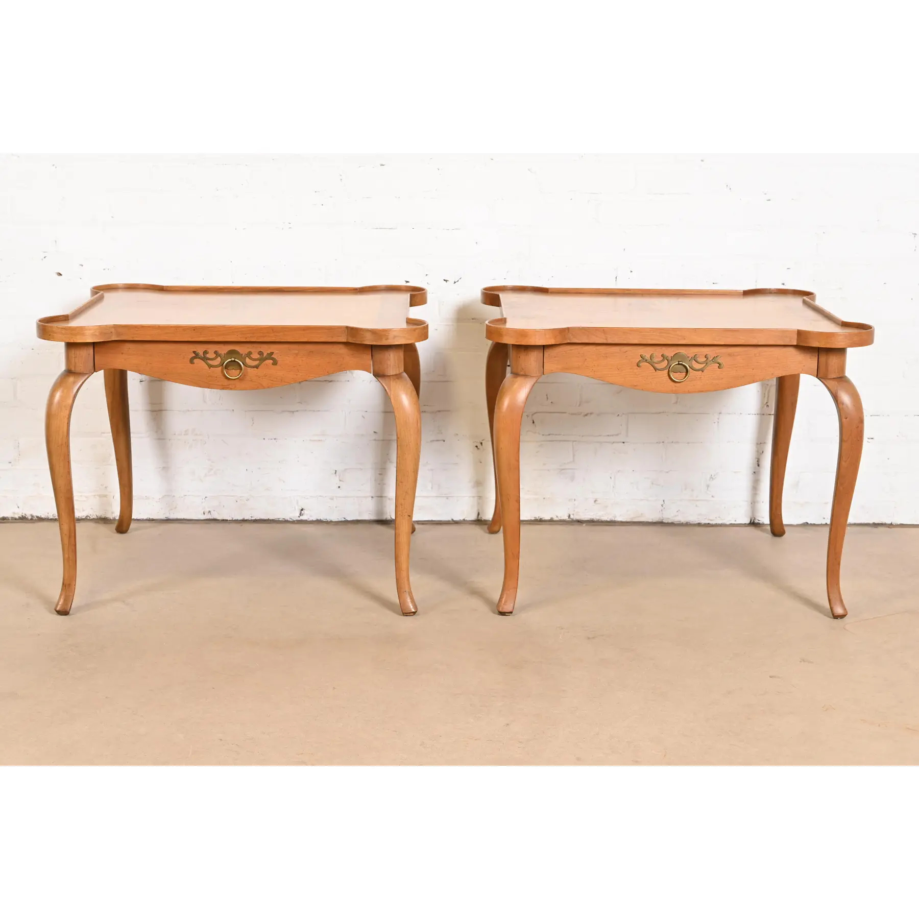 Baker Furniture French Provincial Louis XV Carved Cherry and Burl Wood Tea Tables or End Tables, Pair - Image 2