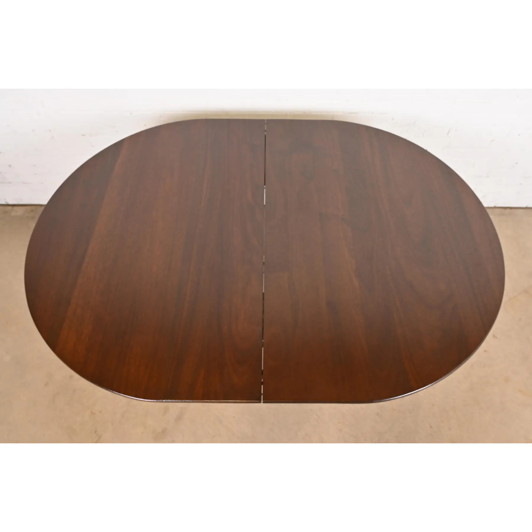 Henkel Harris Georgian Solid Mahogany Double Pedestal Extension Dining Table, Newly Refinished - Image 9