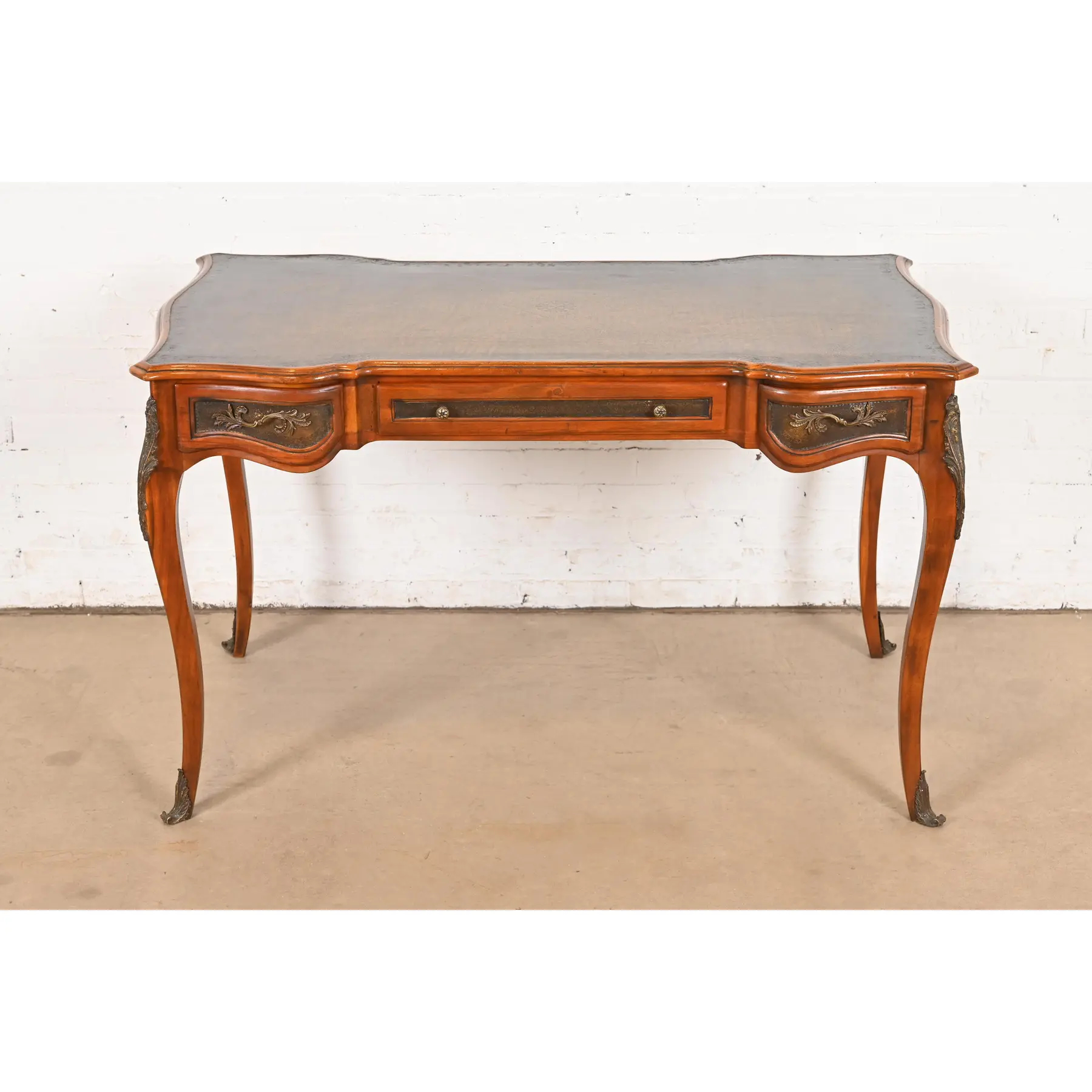 Theodore Alexander French Louis XV Walnut Bureau Plat Leather Top Desk With Mounted Bronze Ormolu