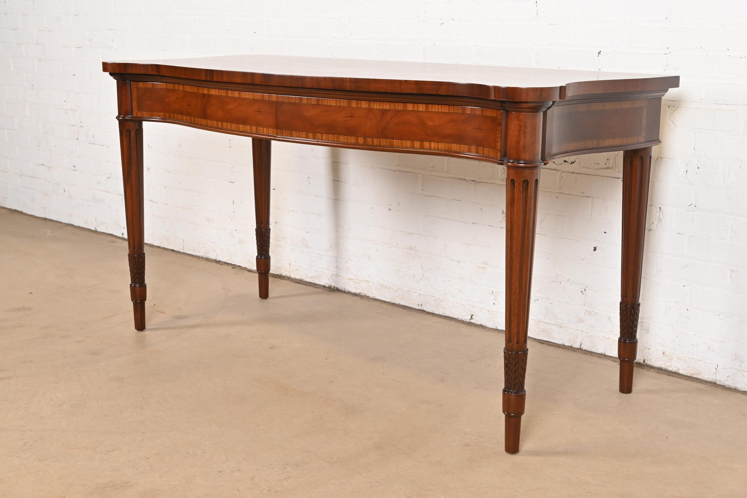 Arthur Brett & Sons English Regency Louis XVI Banded Mahogany Serpentine Sideboard Buffet or Console Table, Newly Refinished - Image 5