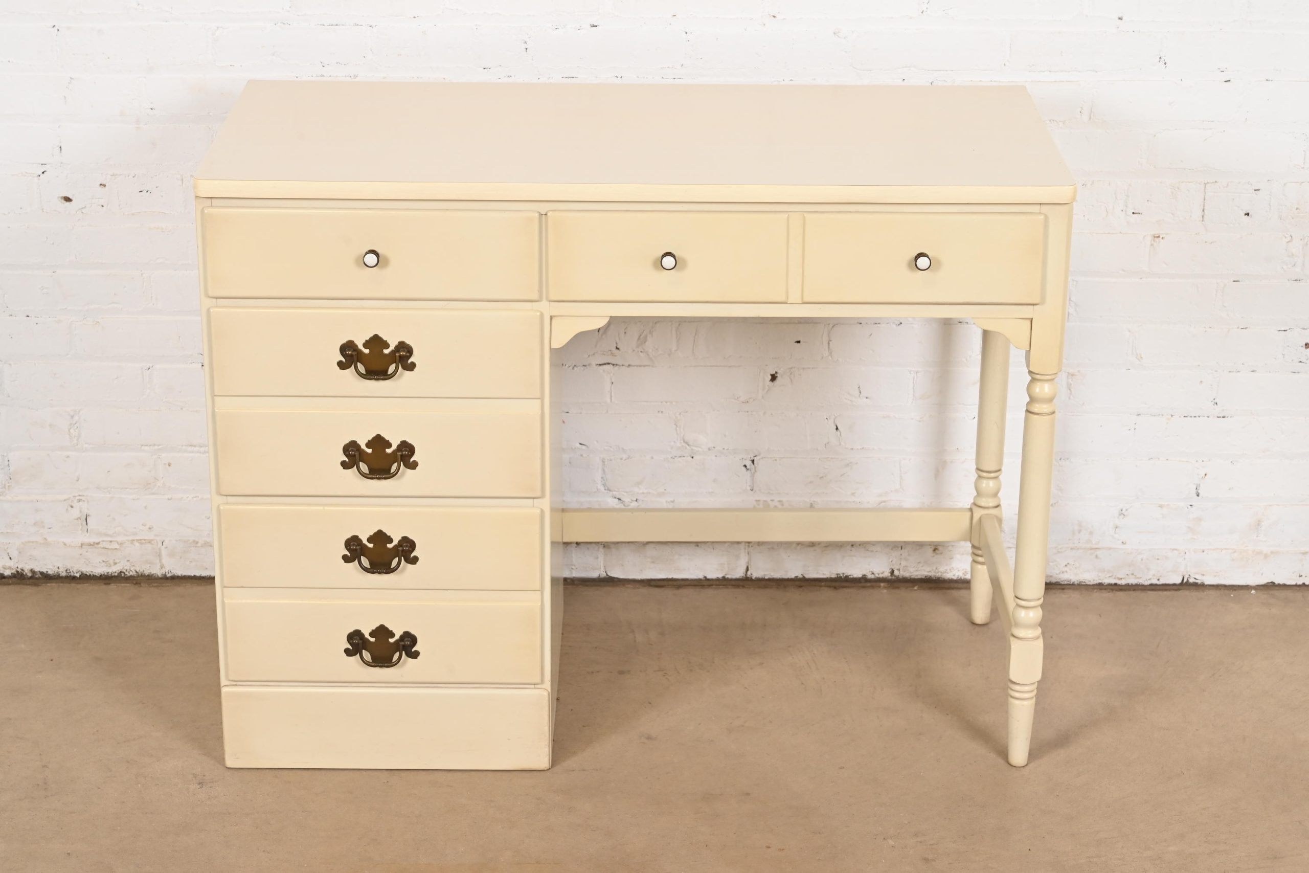 Ethan Allen American Carved Cream Lacquered Solid Maple Writing Desk, Circa 1970s - Image 3