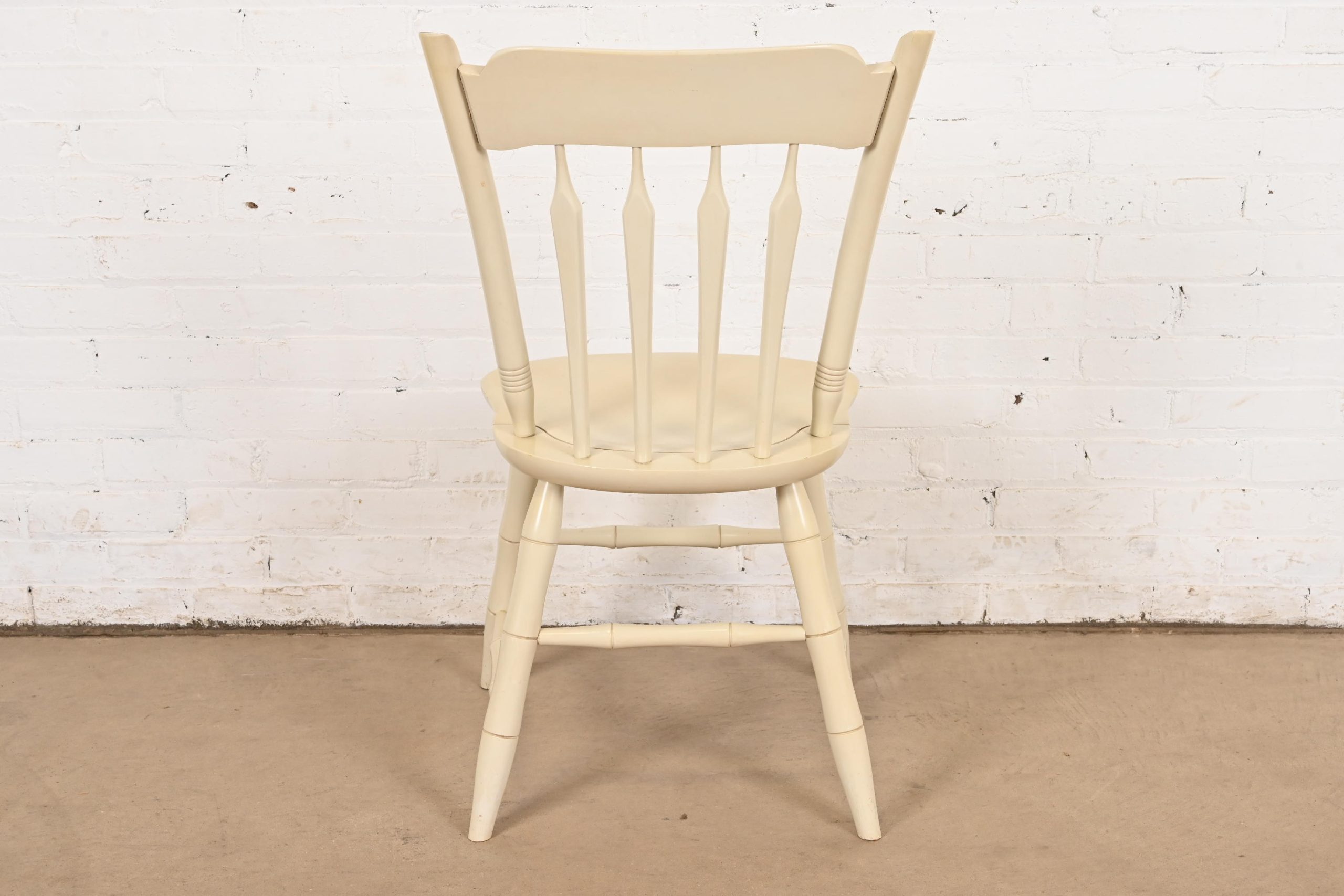 Ethan Allen American Carved Cream Lacquered Solid Maple Spindle Back Side Chair or Desk Chair - Image 9