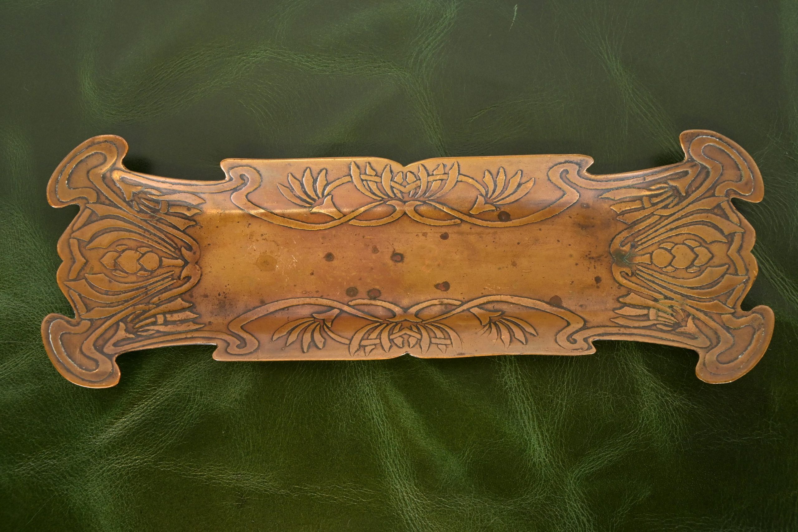 Art Crafts Shop Hammered Copper Six-Piece Desk Set, Circa 1905 - Image 5