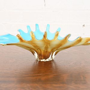 Archimede Seguso Style Italian Murano Glass Scalloped Edge Centerpiece Bowl or Fruit Bowl