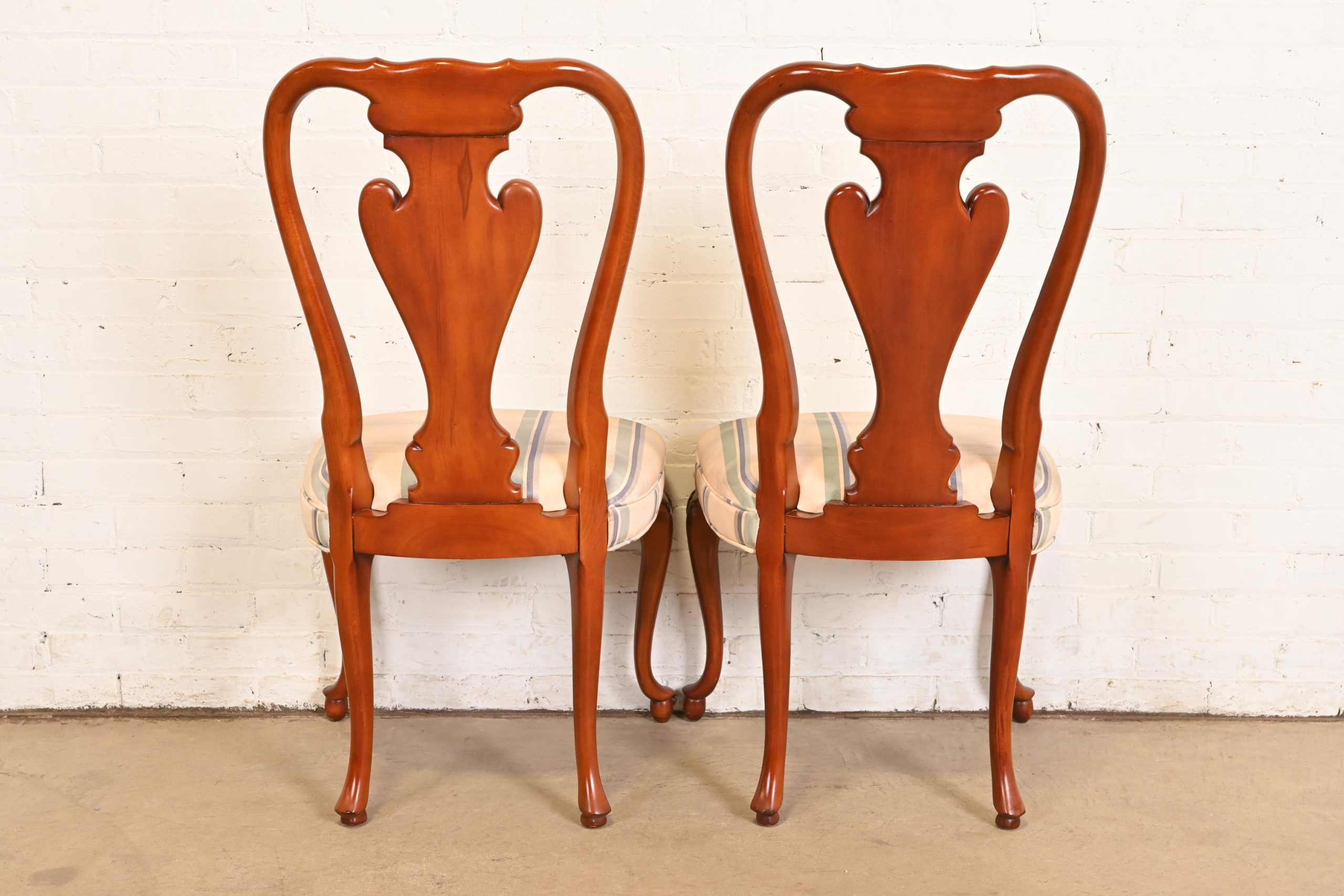 John Widdicomb Queen Anne Solid Mahogany Dining Chairs, Pair - Image 7