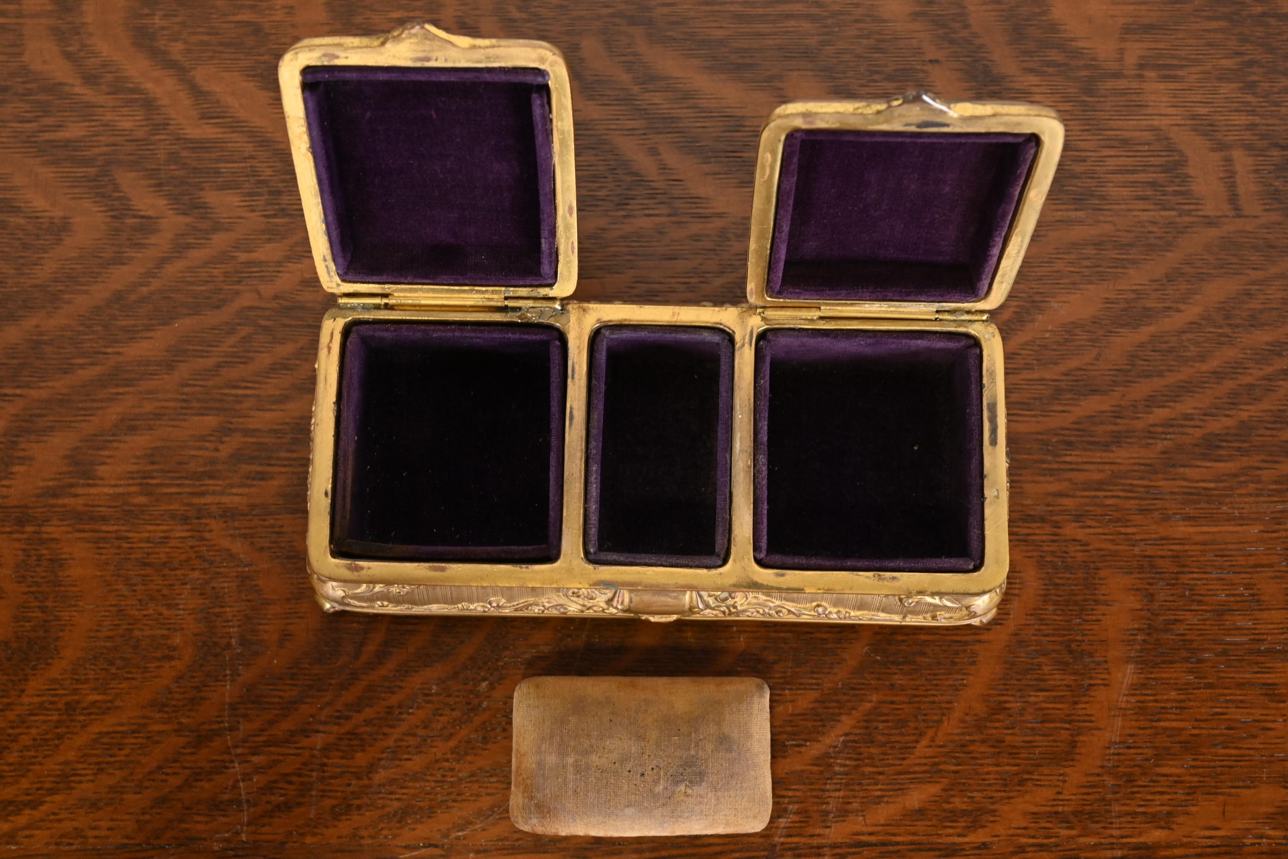 Tiffany & Co. Style Antique French Repousse Bronze Doré Jewelry Box - Image 6