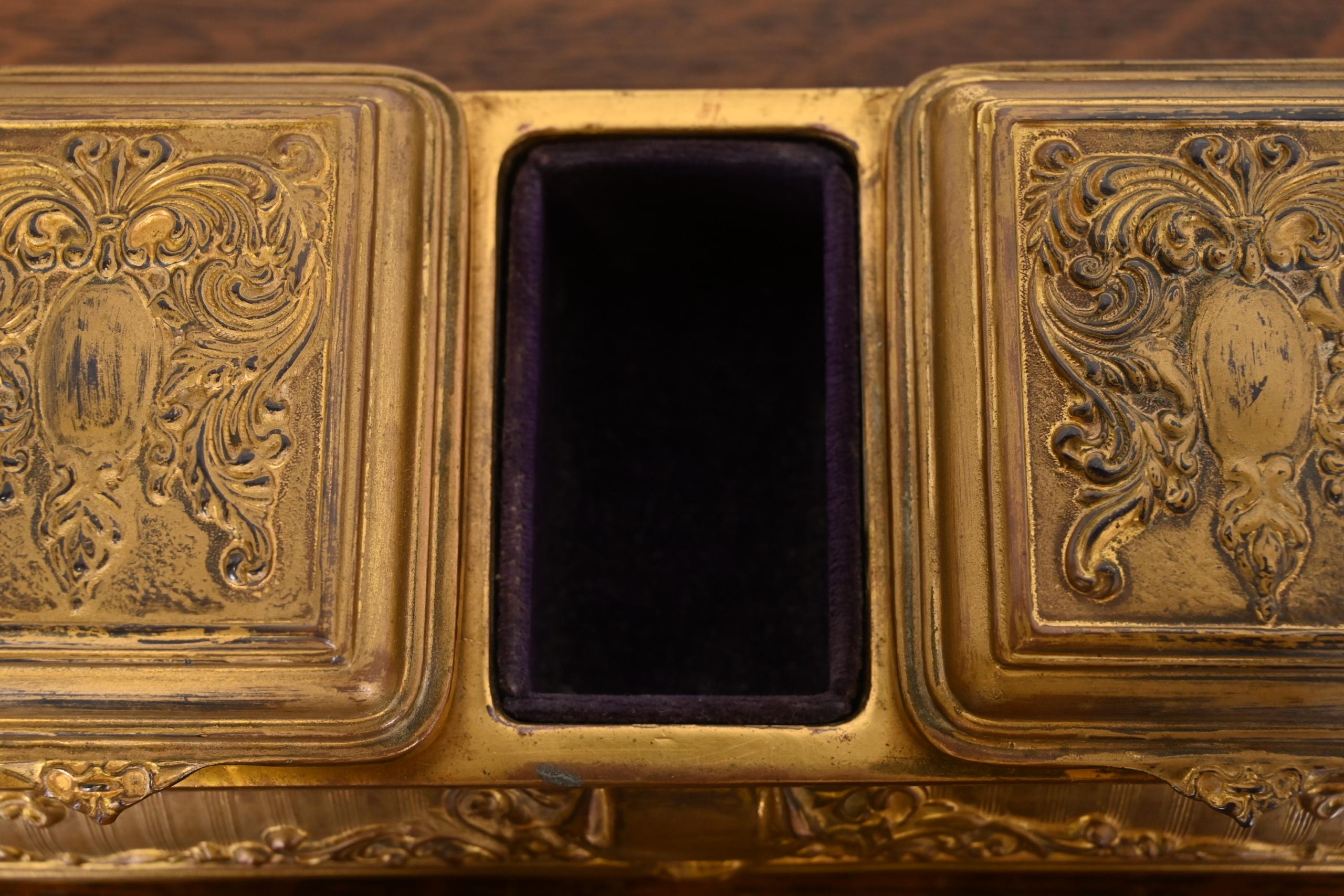 Tiffany & Co. Style Antique French Repousse Bronze Doré Jewelry Box - Image 7