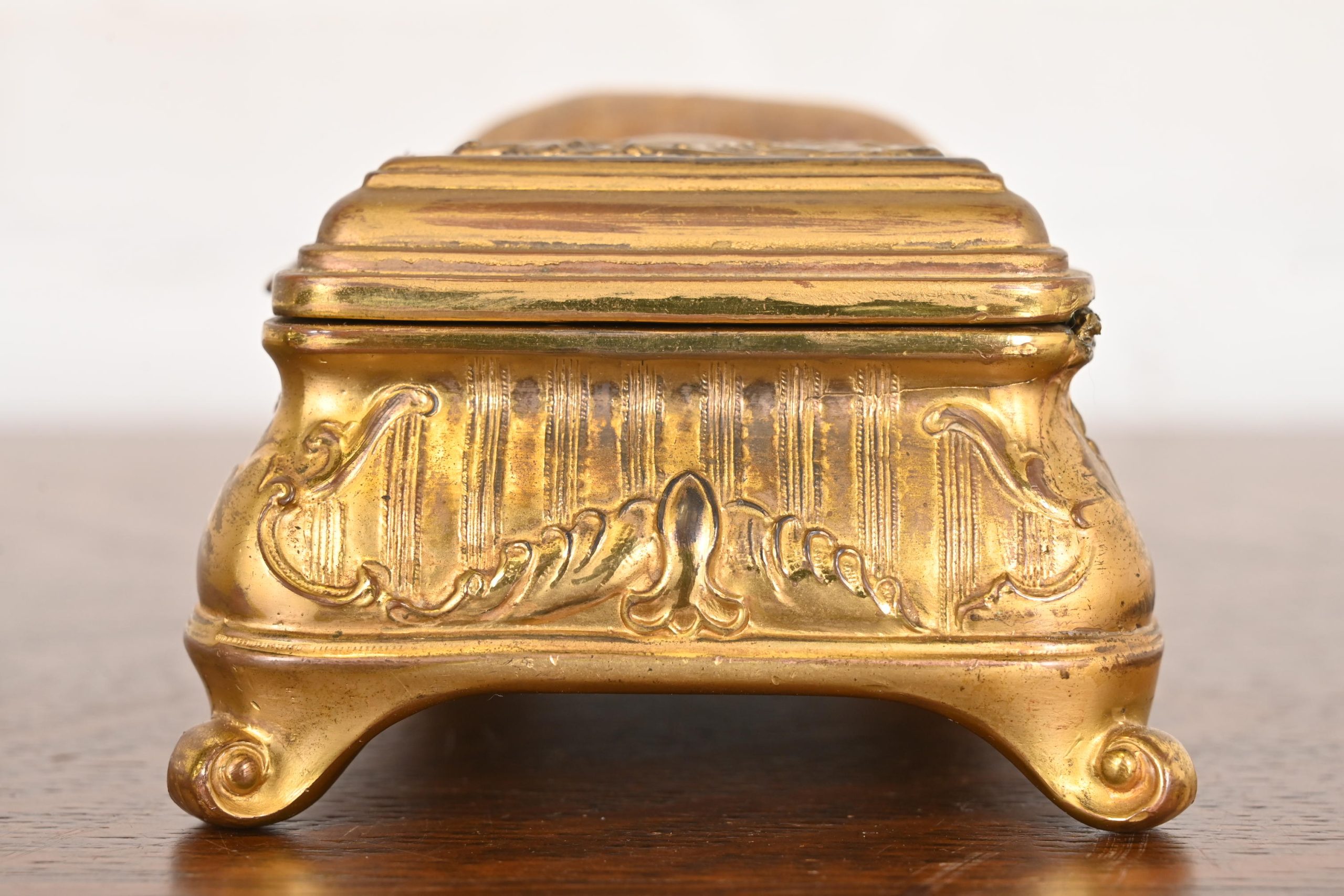 Tiffany & Co. Style Antique French Repousse Bronze Doré Jewelry Box - Image 8