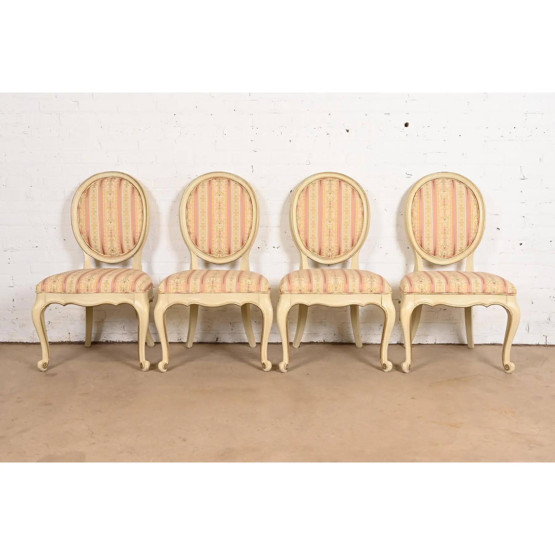Karges French Provincial Louis XV Cream Lacquered and Gold Gilt Side Chairs or Dining Chairs, Set of Four - Image 2