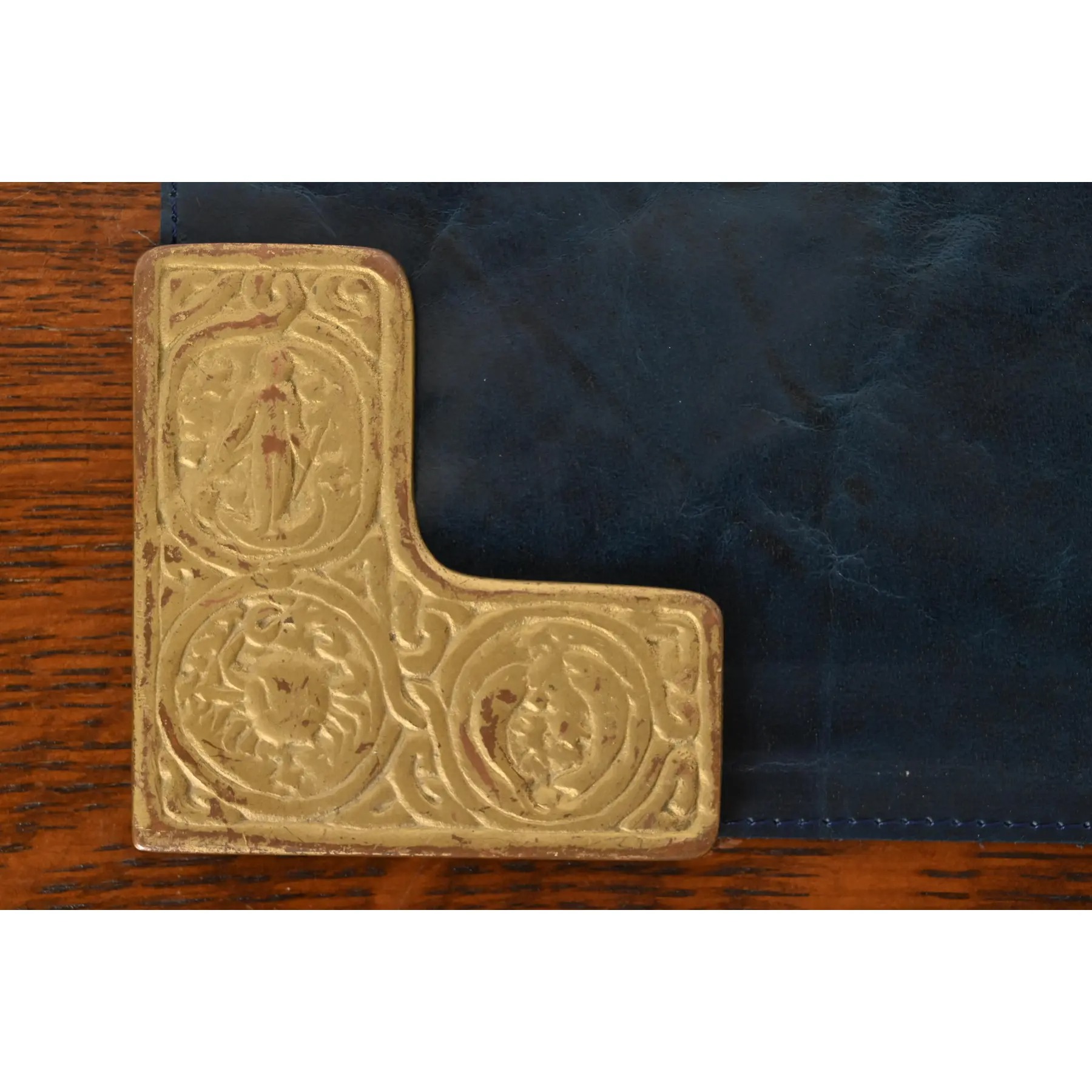 Tiffany Studios New York Zodiac Bronze Doré Blotter Corners With Leather Desk Blotter - Image 6
