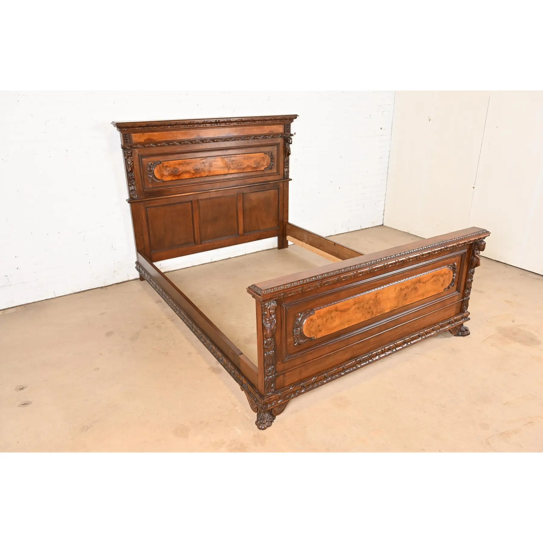 Antique Italian Renaissance Revival Carved Walnut and Burl Wood Queen Size Bed, Circa 1900 - Image 2